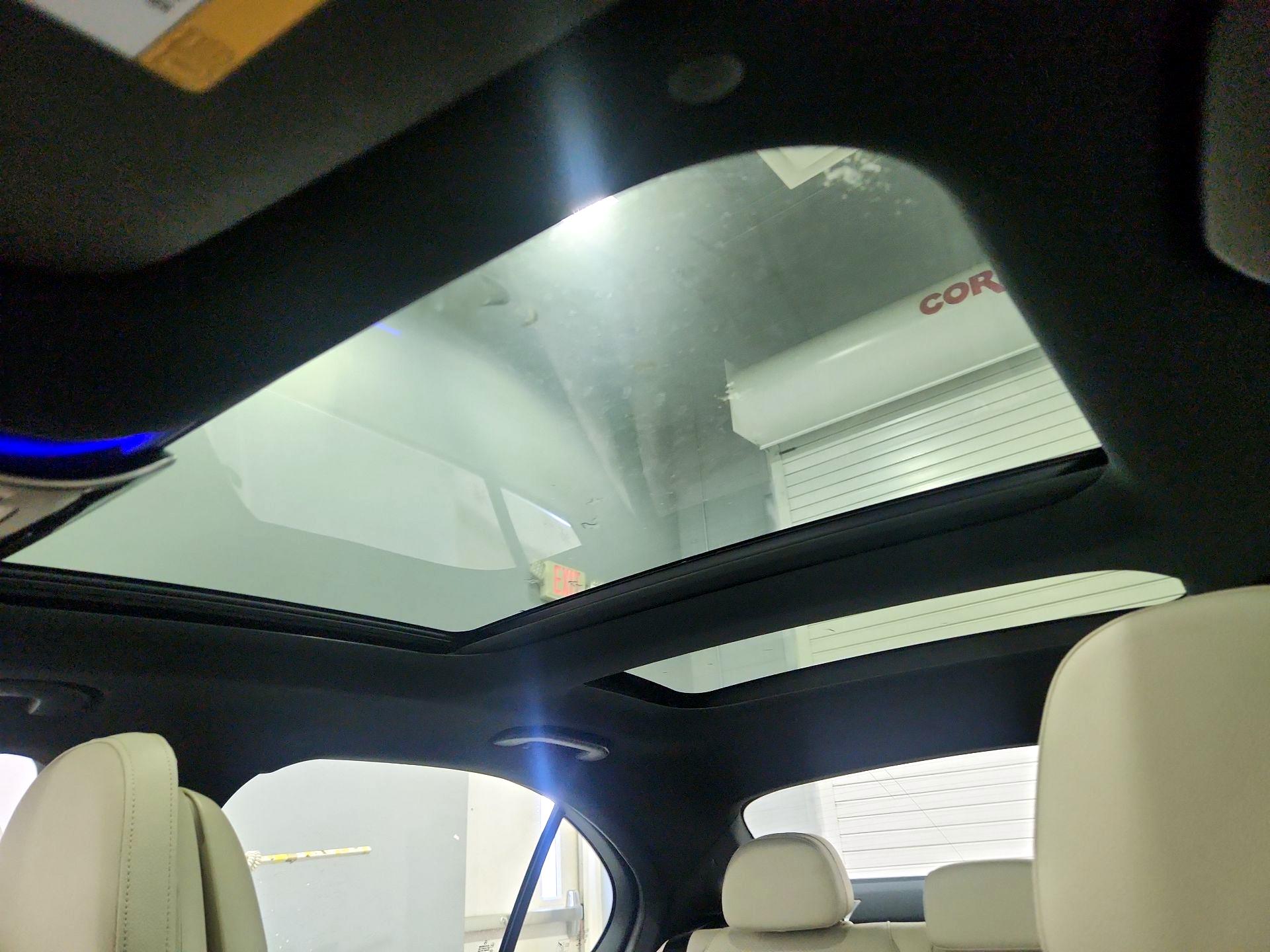 Thumbnail: 2023 Mercedes-Benz C-Class - 19