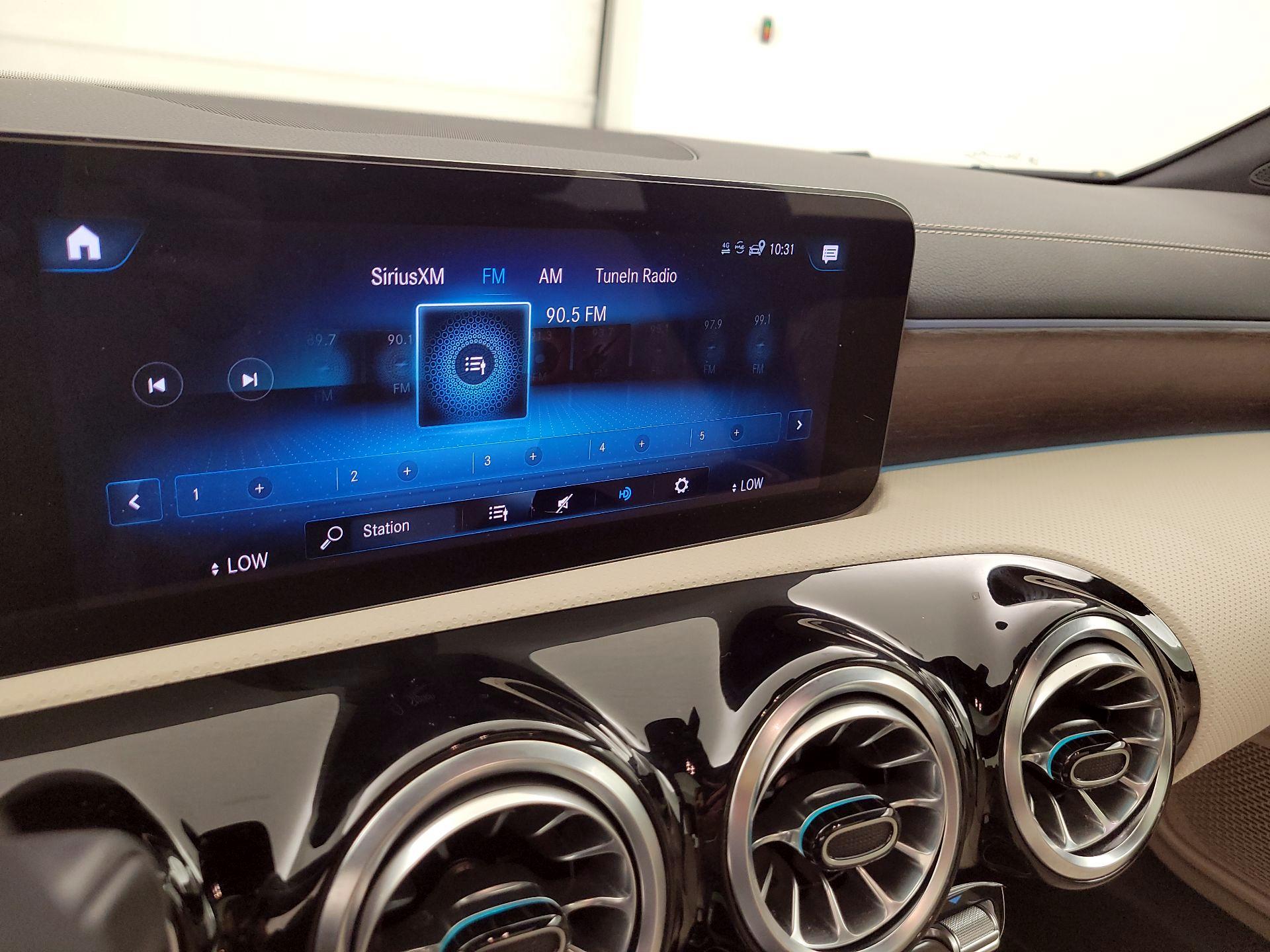 Thumbnail: 2023 Mercedes-Benz CLA - 15