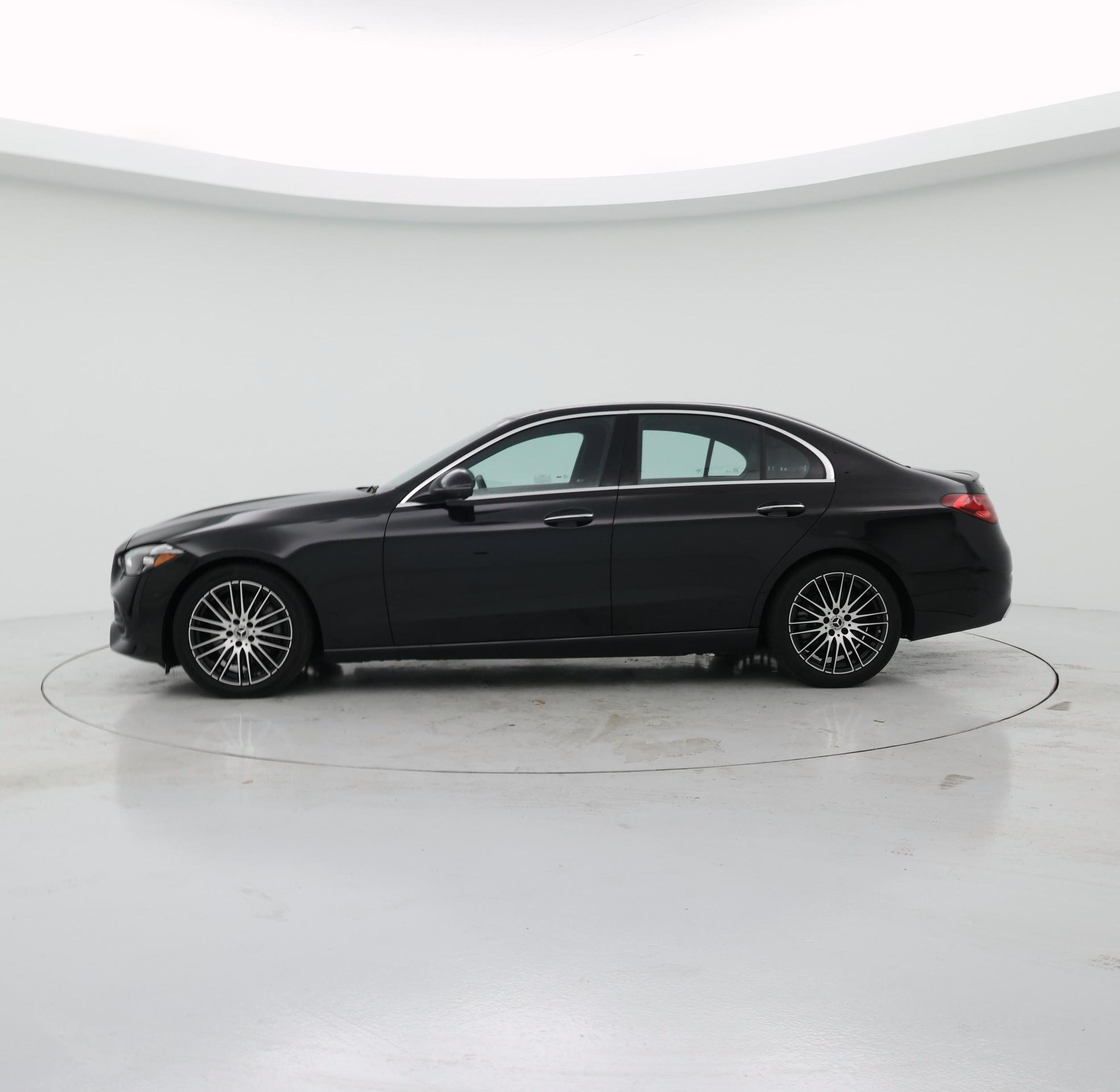 Thumbnail: 2024 Mercedes-Benz C-Class - 3