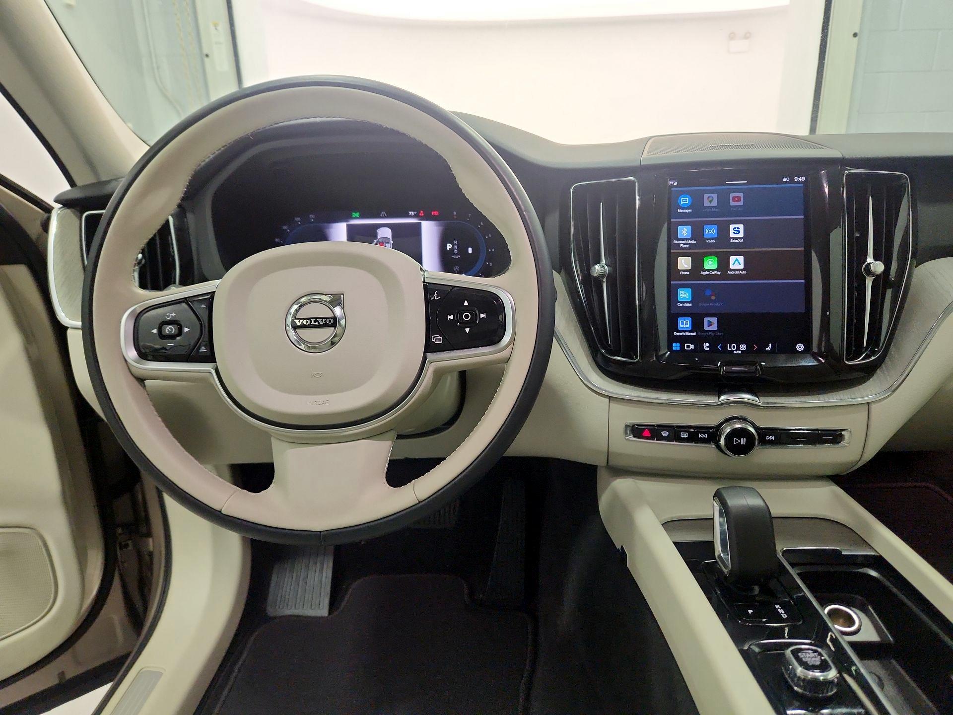 Thumbnail: 2023 Volvo XC60 - 9