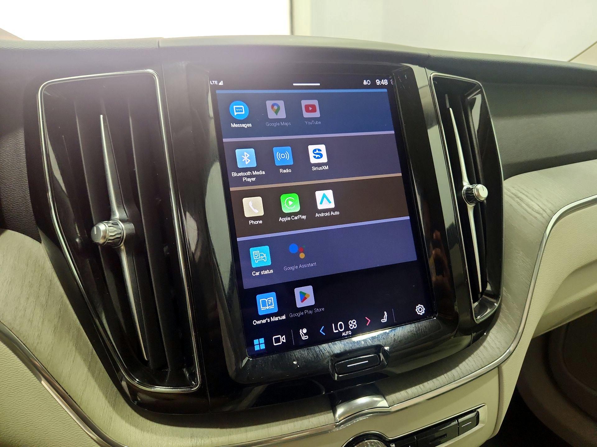 Thumbnail: 2023 Volvo XC60 - 15