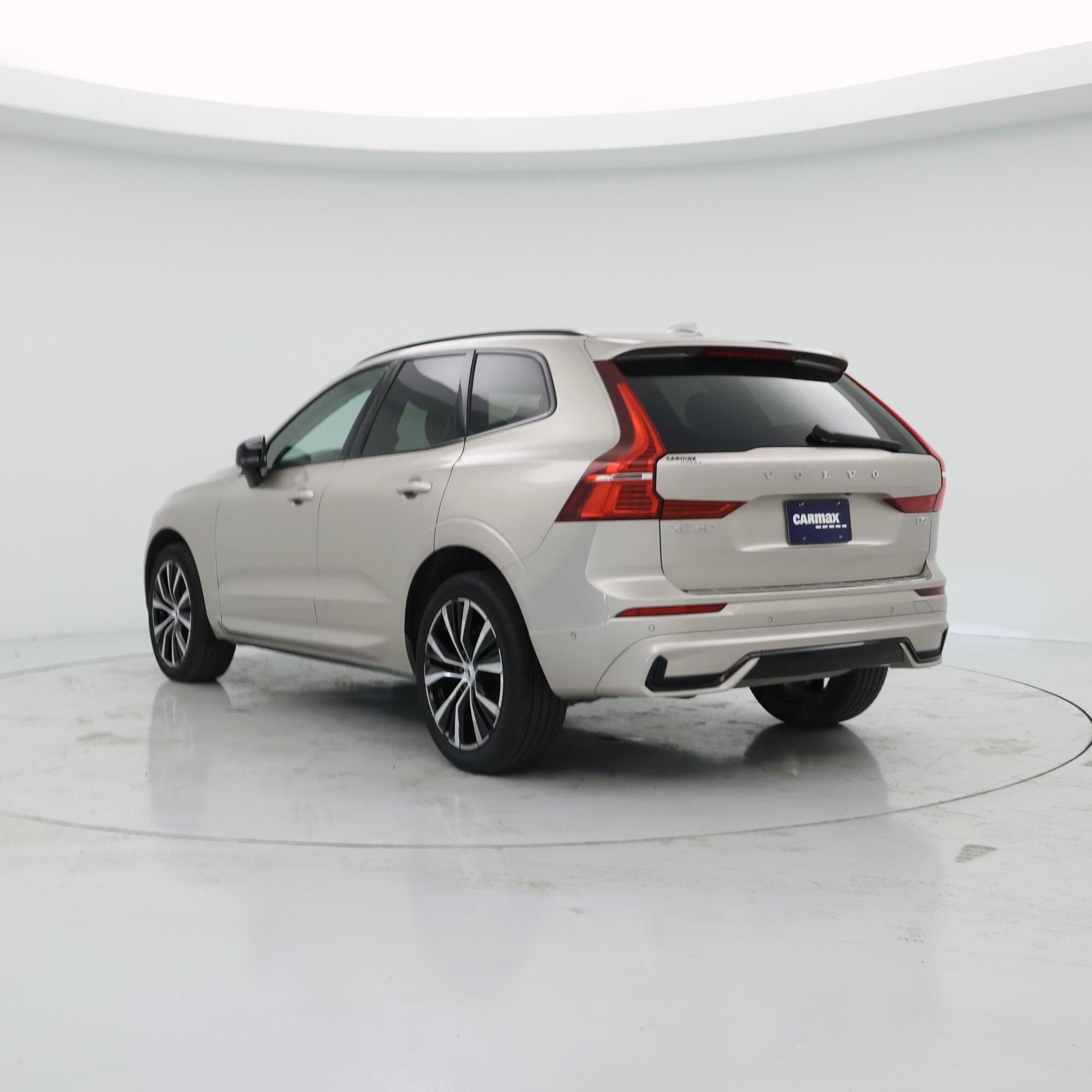 Thumbnail: 2023 Volvo XC60 - 2