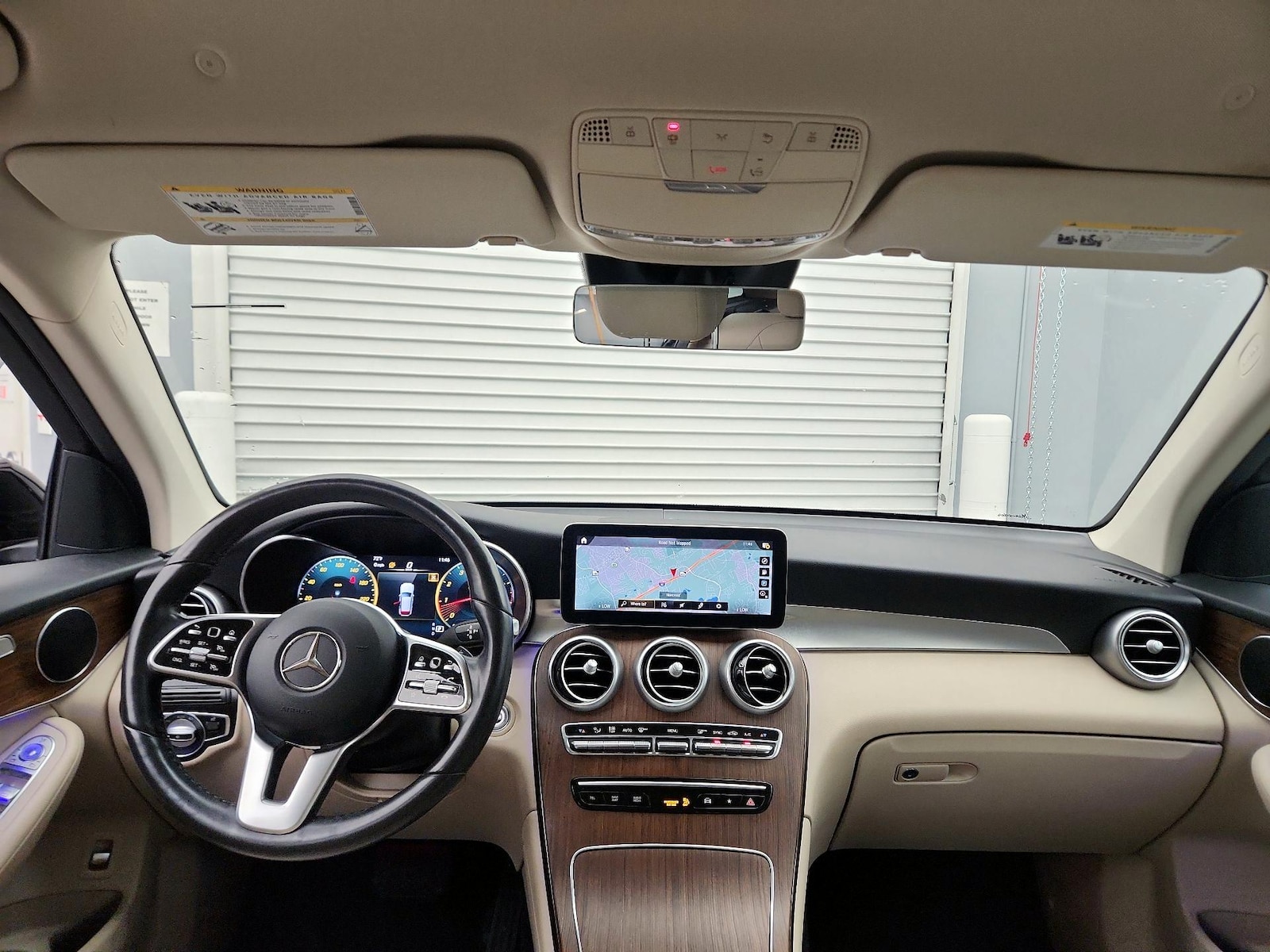 2022 Mercedes-Benz GLC GLC300 - Photo 10