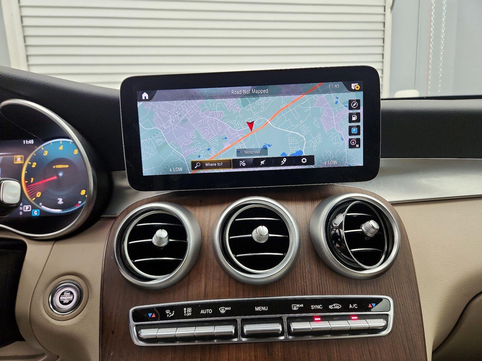 2022 Mercedes-Benz GLC GLC300 - Photo 15
