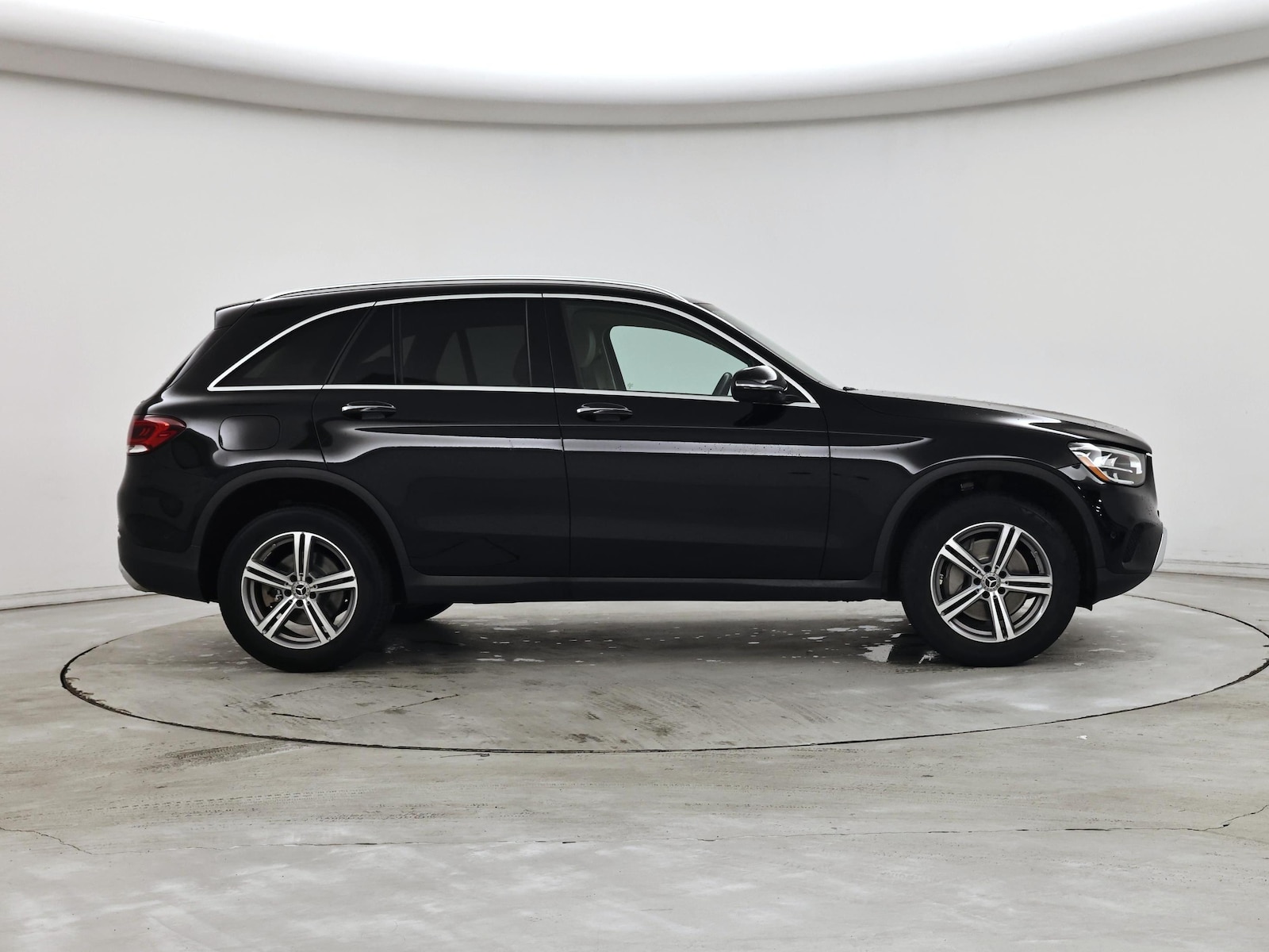 2022 Mercedes-Benz GLC GLC300 - Photo 8