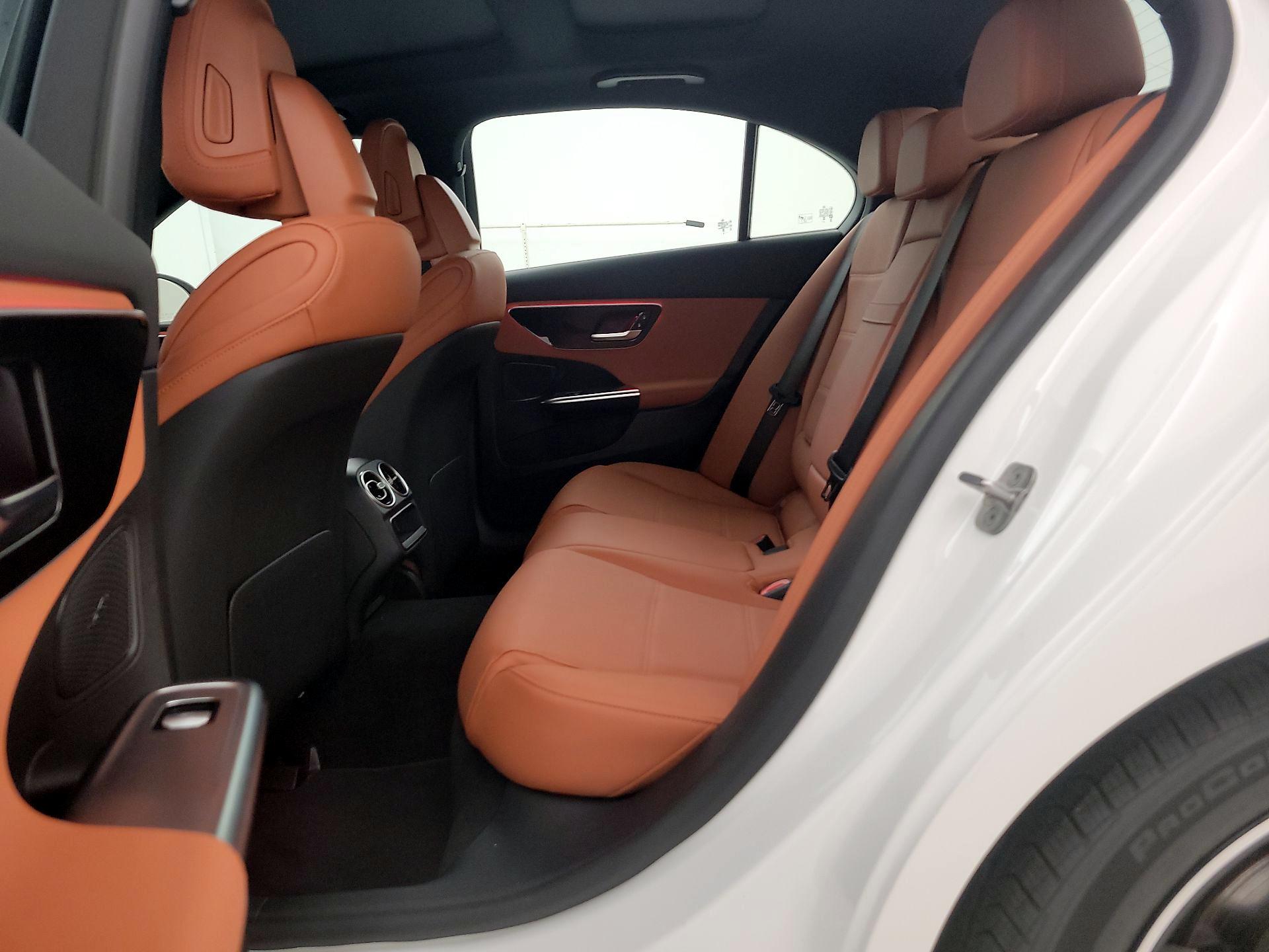 Thumbnail: 2025 Mercedes-Benz C-Class - 20
