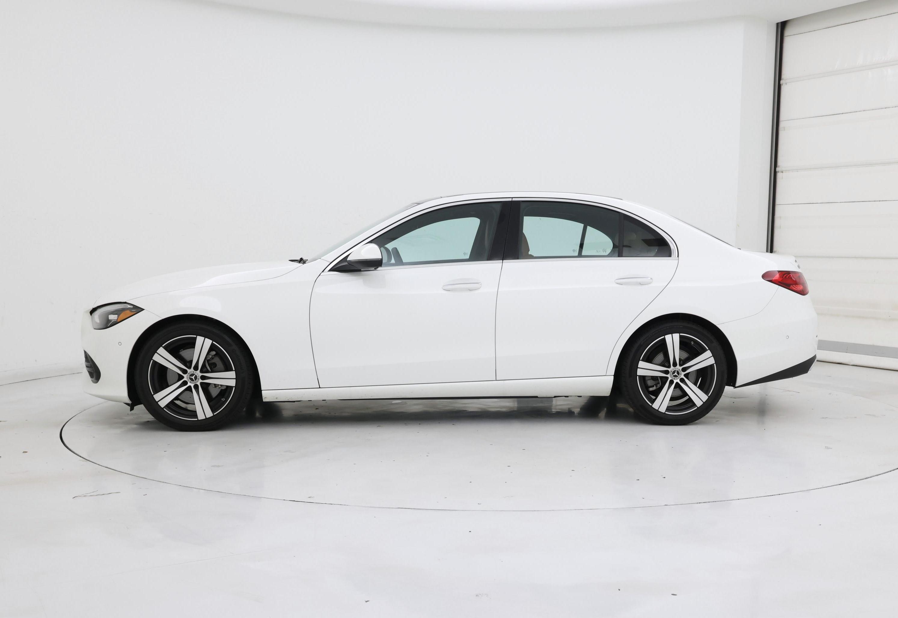 Thumbnail: 2025 Mercedes-Benz C-Class - 3