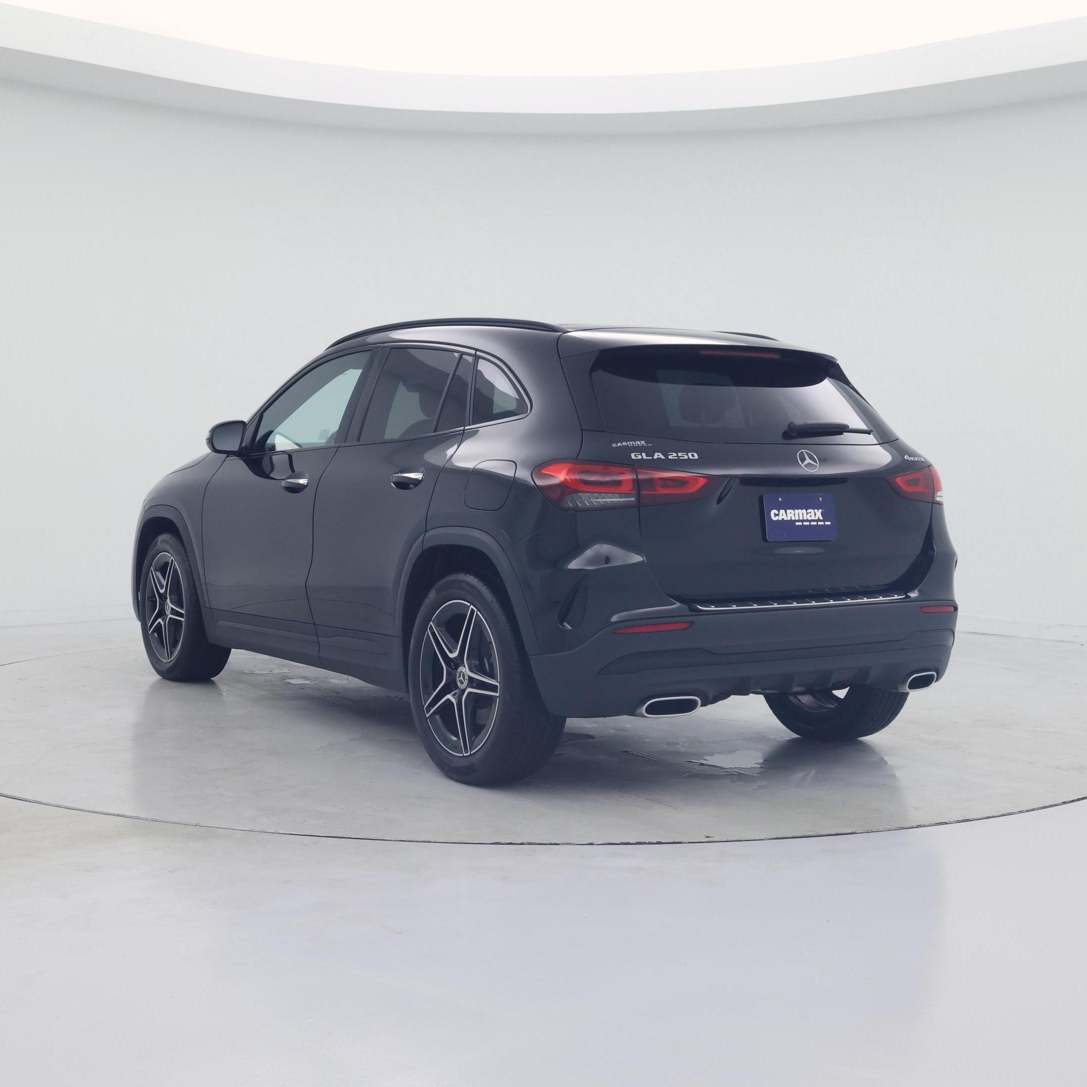 Thumbnail: 2023 Mercedes-Benz GLA - 2