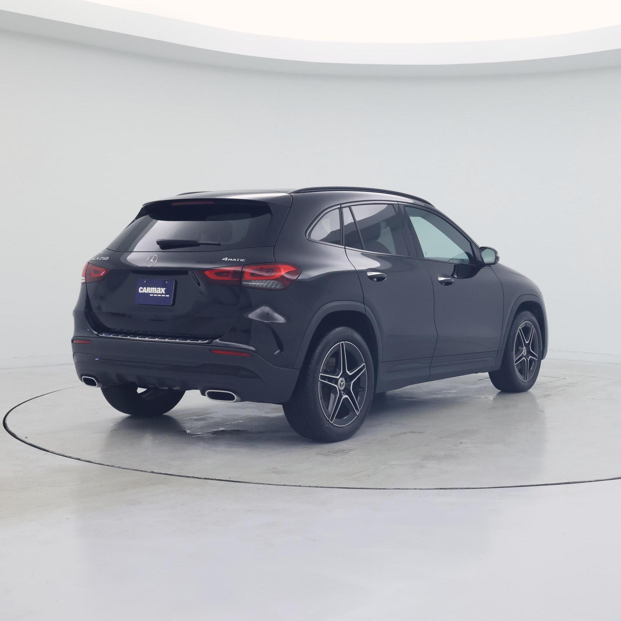 Thumbnail: 2023 Mercedes-Benz GLA - 8