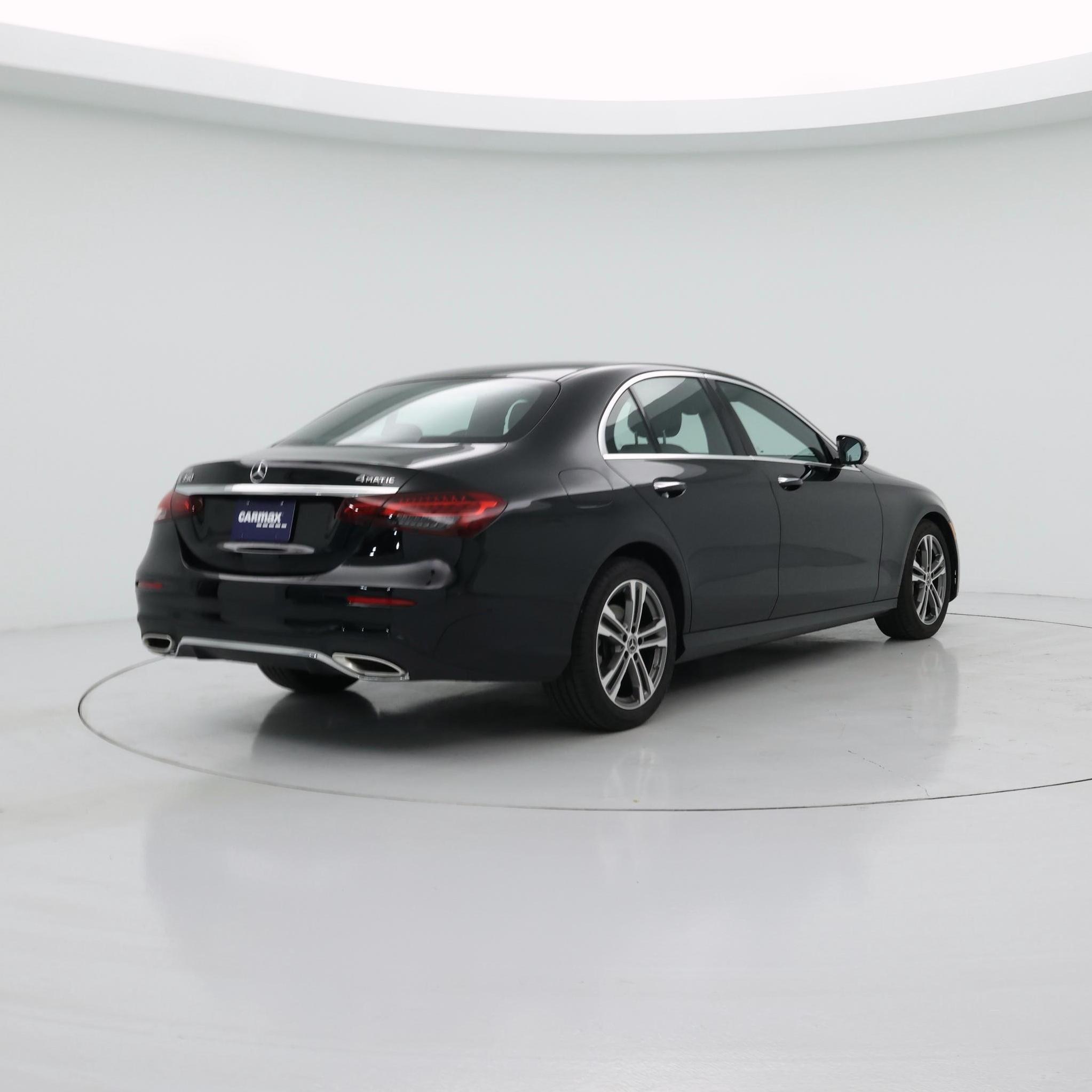 Thumbnail: 2023 Mercedes-Benz E-Class - 8