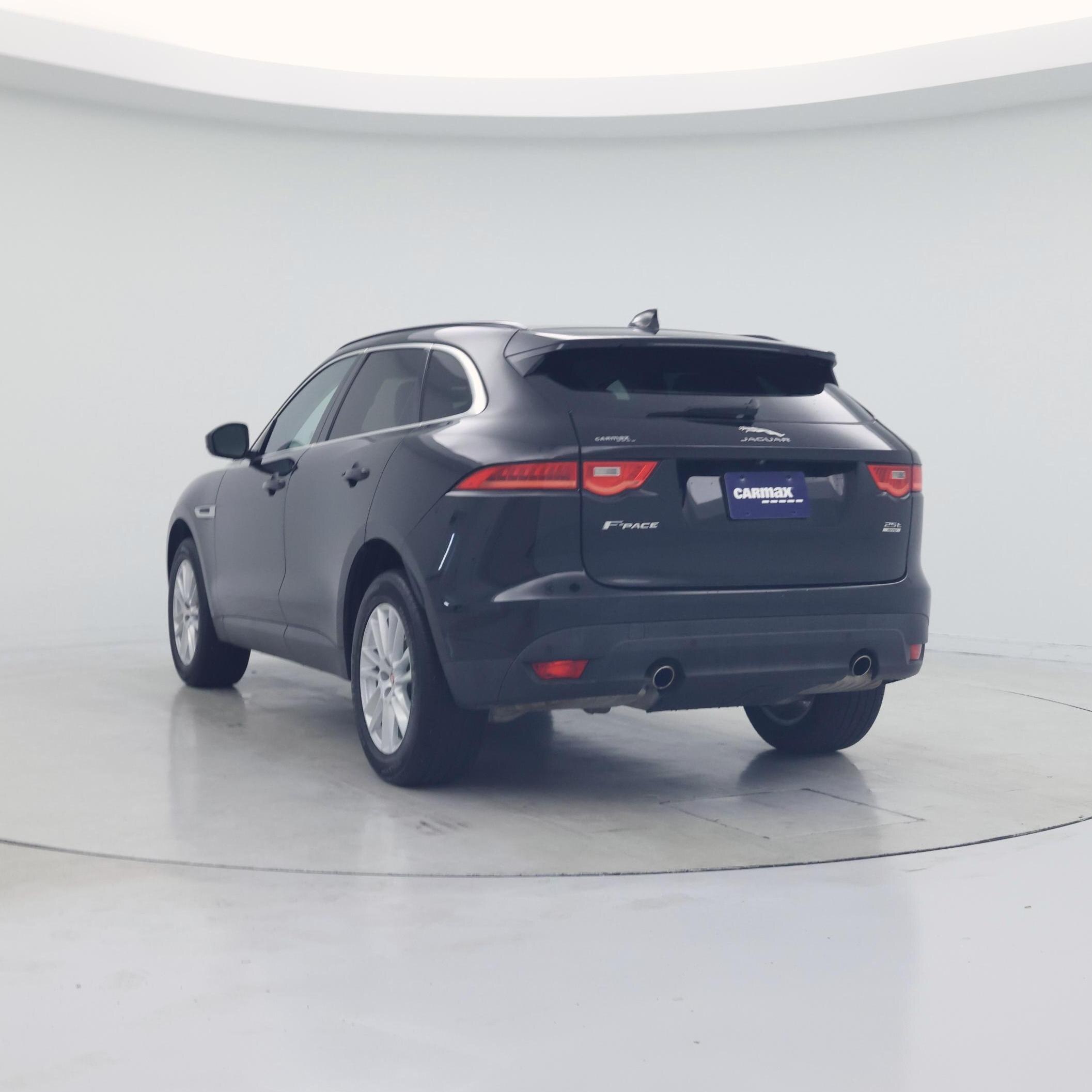 Thumbnail: 2020 Jaguar F-Pace - 2