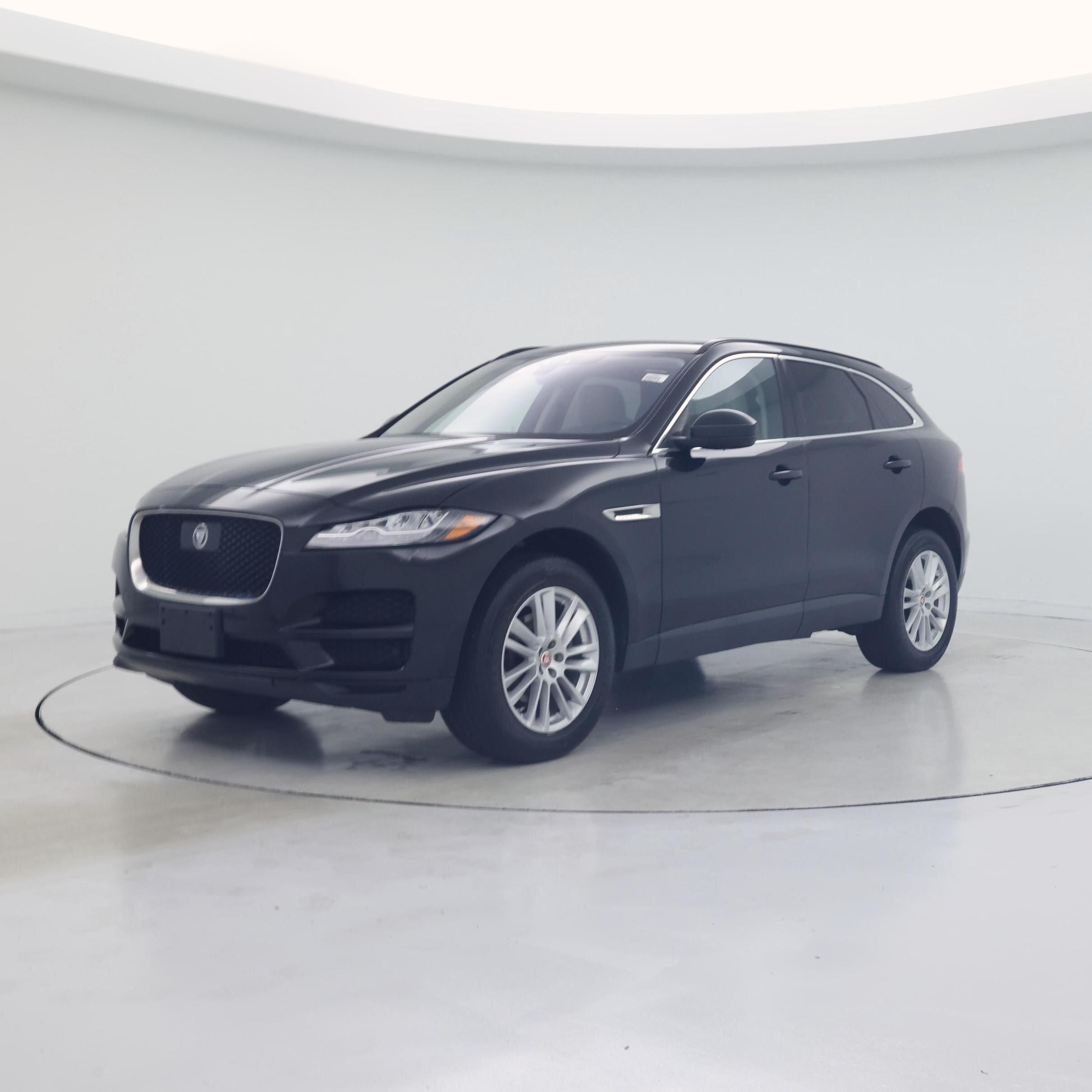 Thumbnail: 2020 Jaguar F-Pace - 4