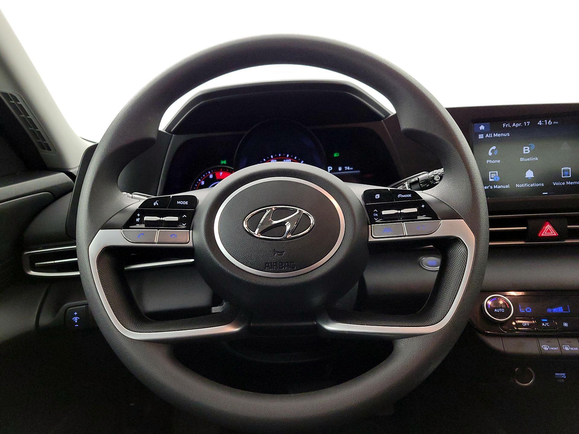 Thumbnail: 2023 Hyundai Elantra - 10