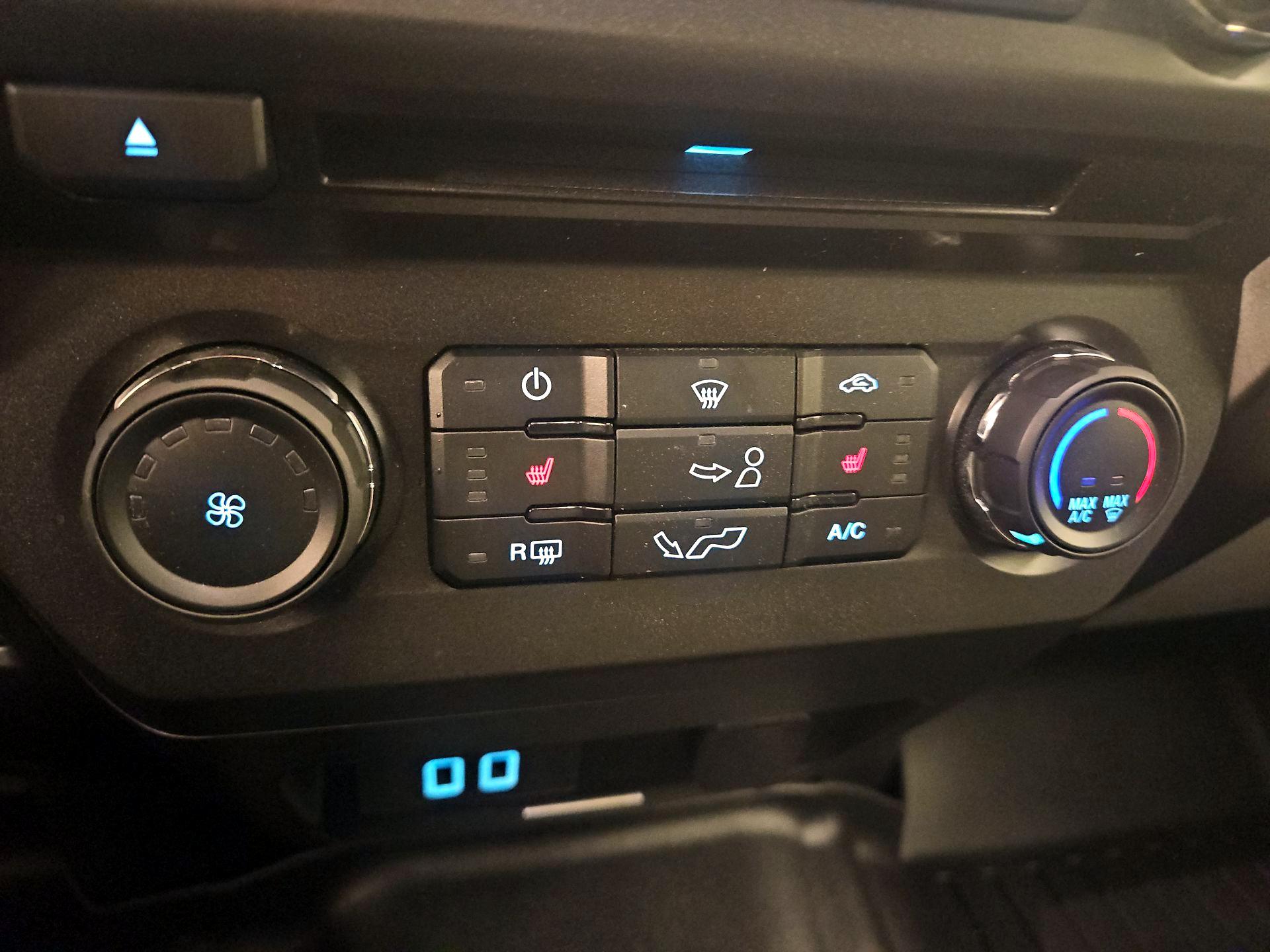 Thumbnail: 2018 Ford F-150 - 16