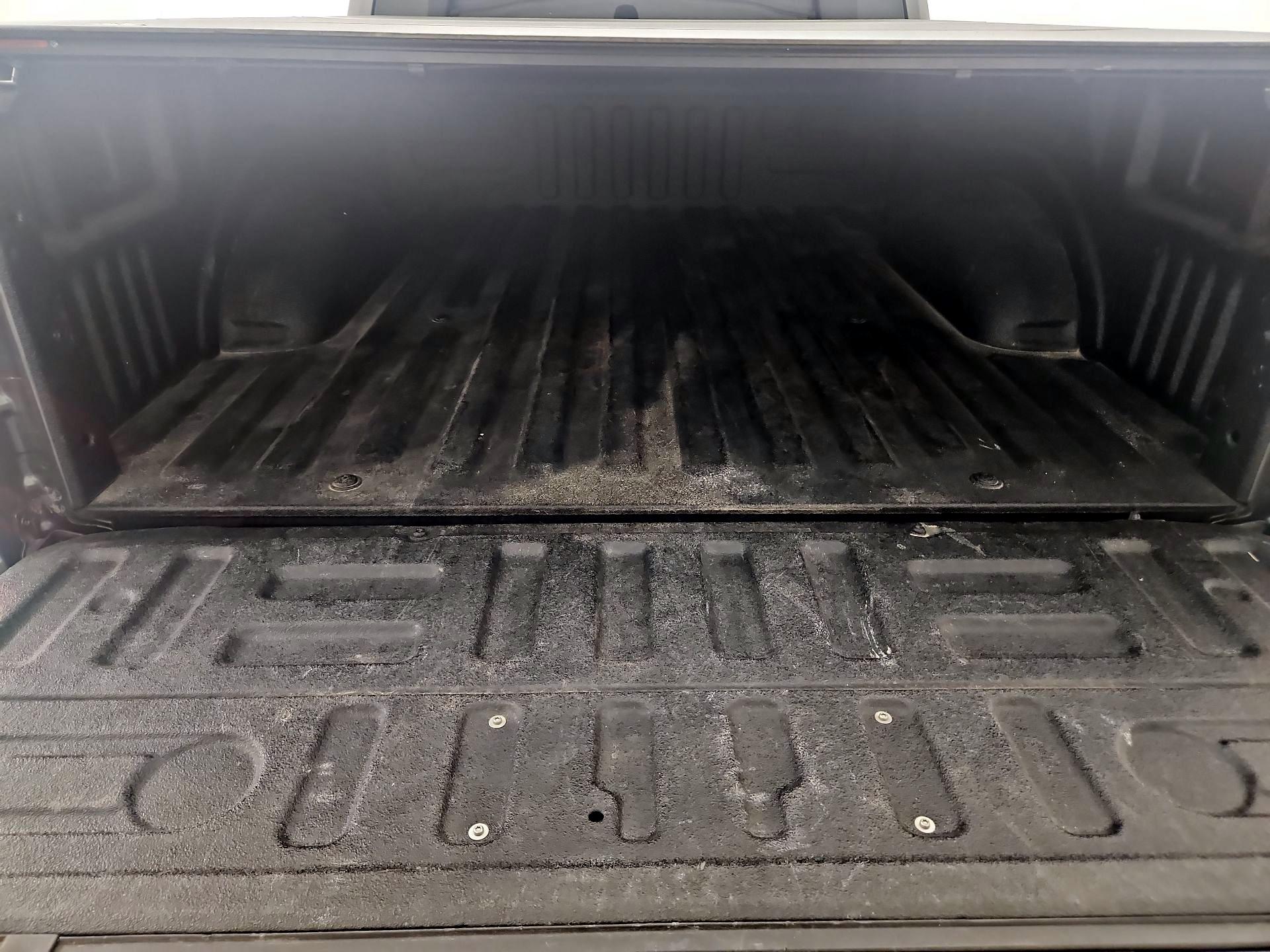 Thumbnail: 2018 Ford F-150 - 20