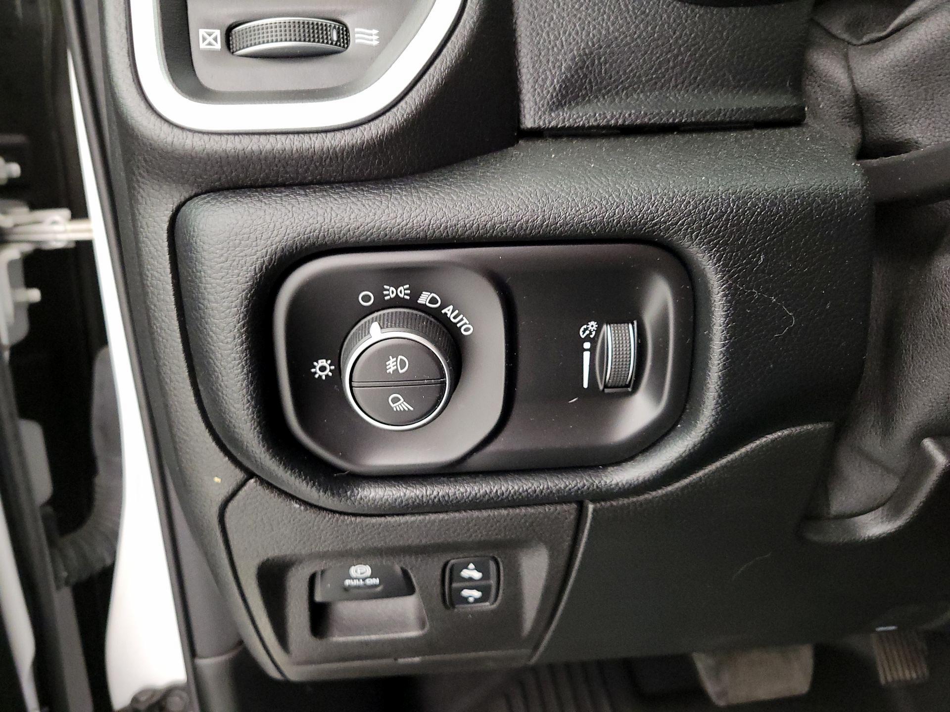 Thumbnail: 2021 RAM 1500 - 13