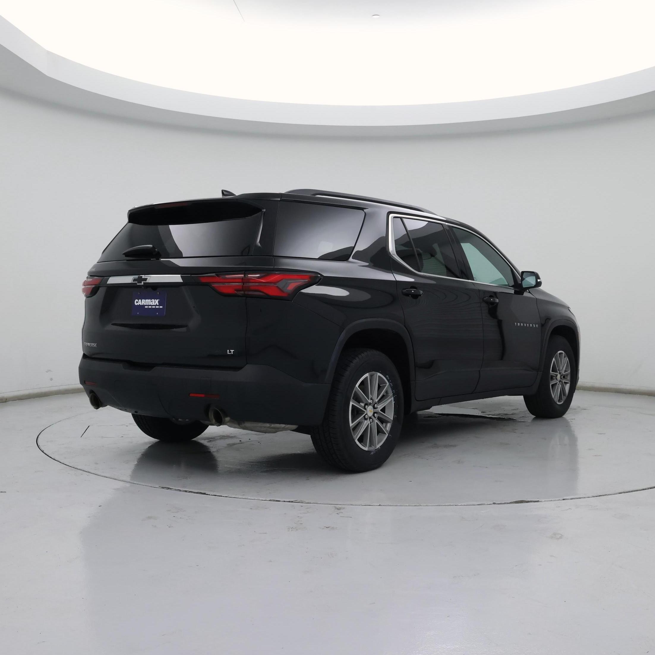 Thumbnail: 2023 Chevrolet Traverse - 8