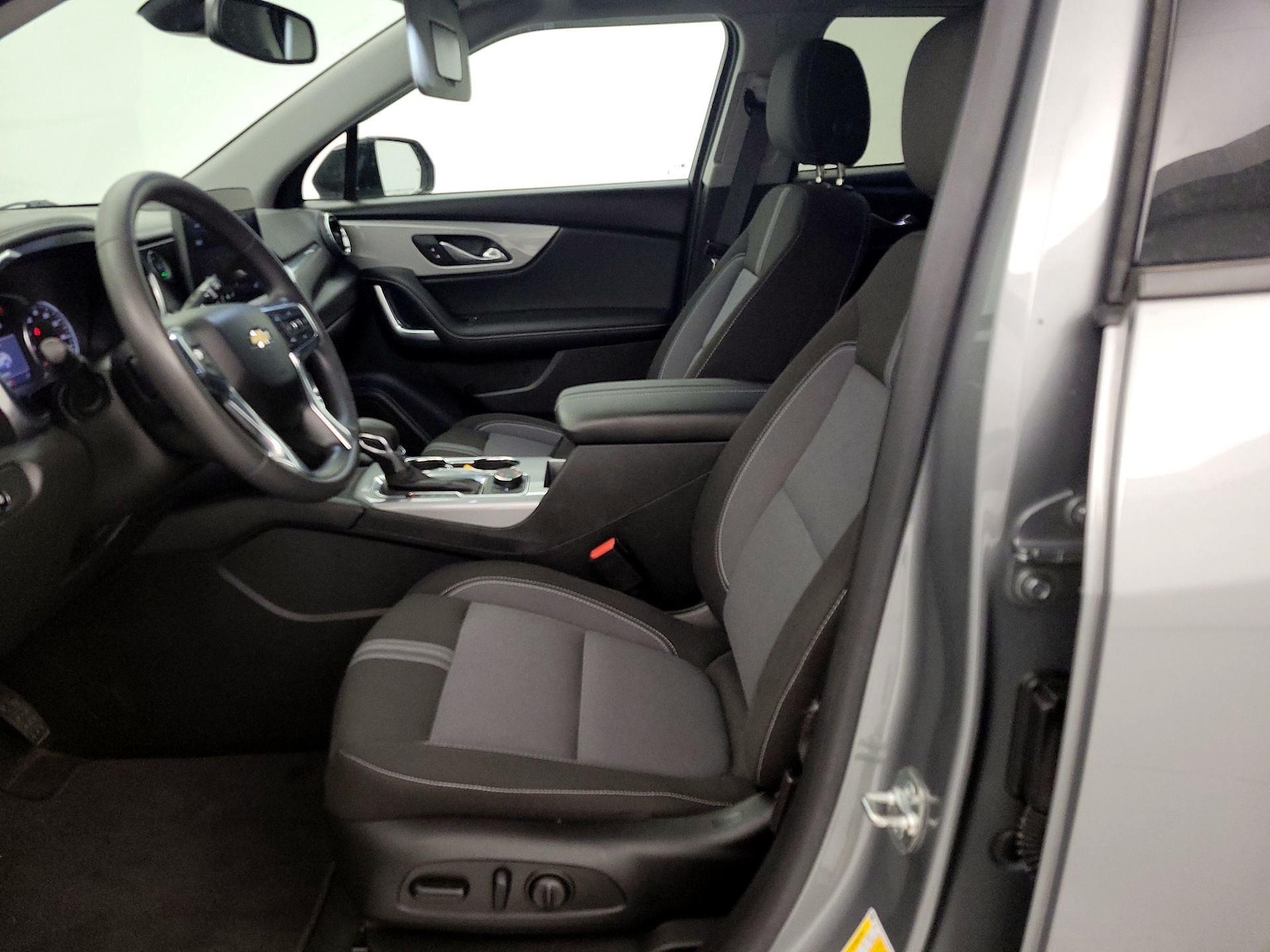 2023 Chevrolet Blazer 2LT - Photo 12