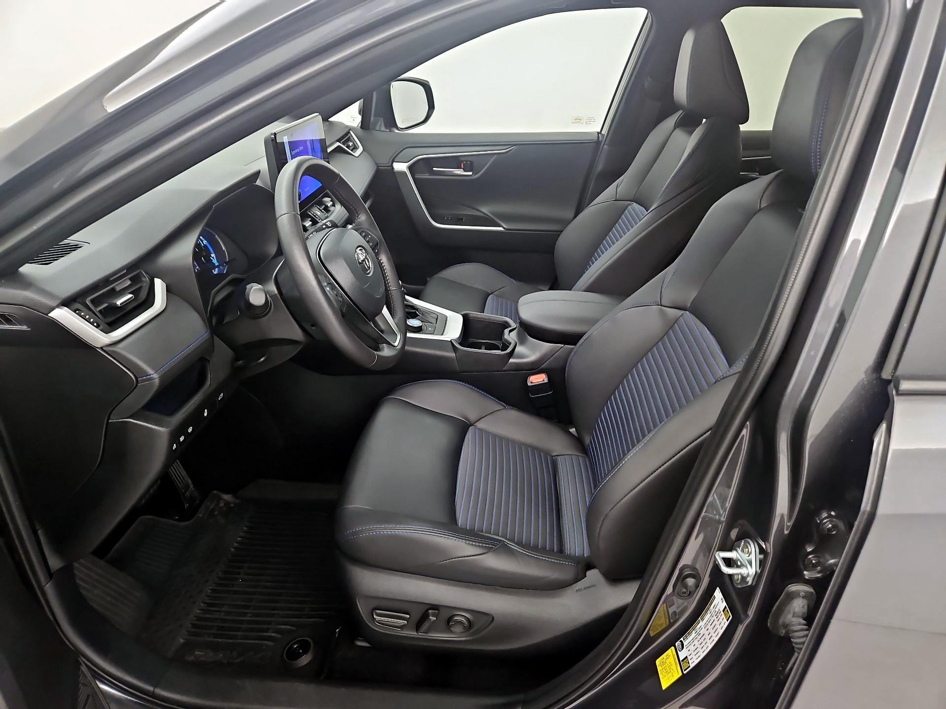 Thumbnail: 2024 Toyota RAV4 - 11