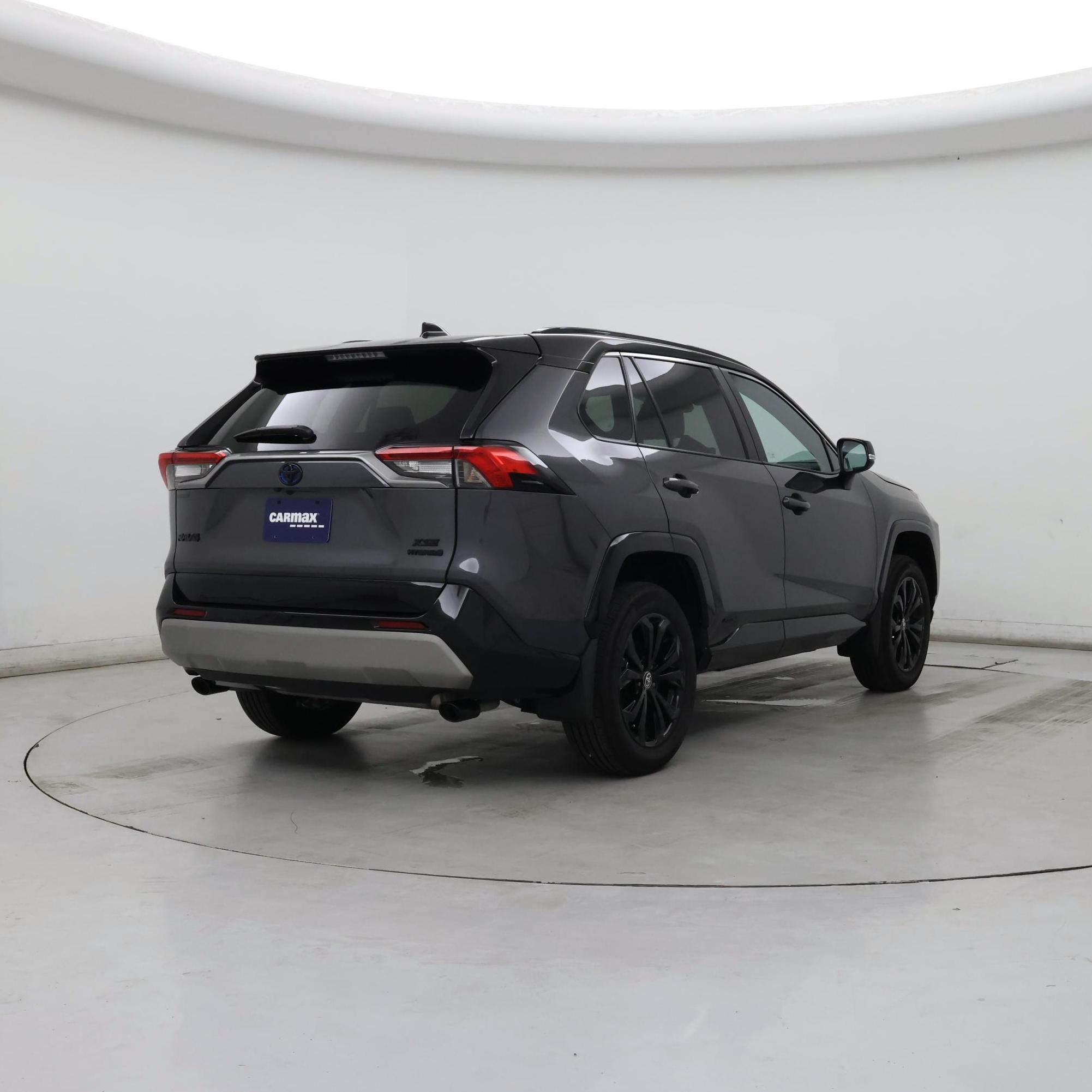 Thumbnail: 2024 Toyota RAV4 - 8