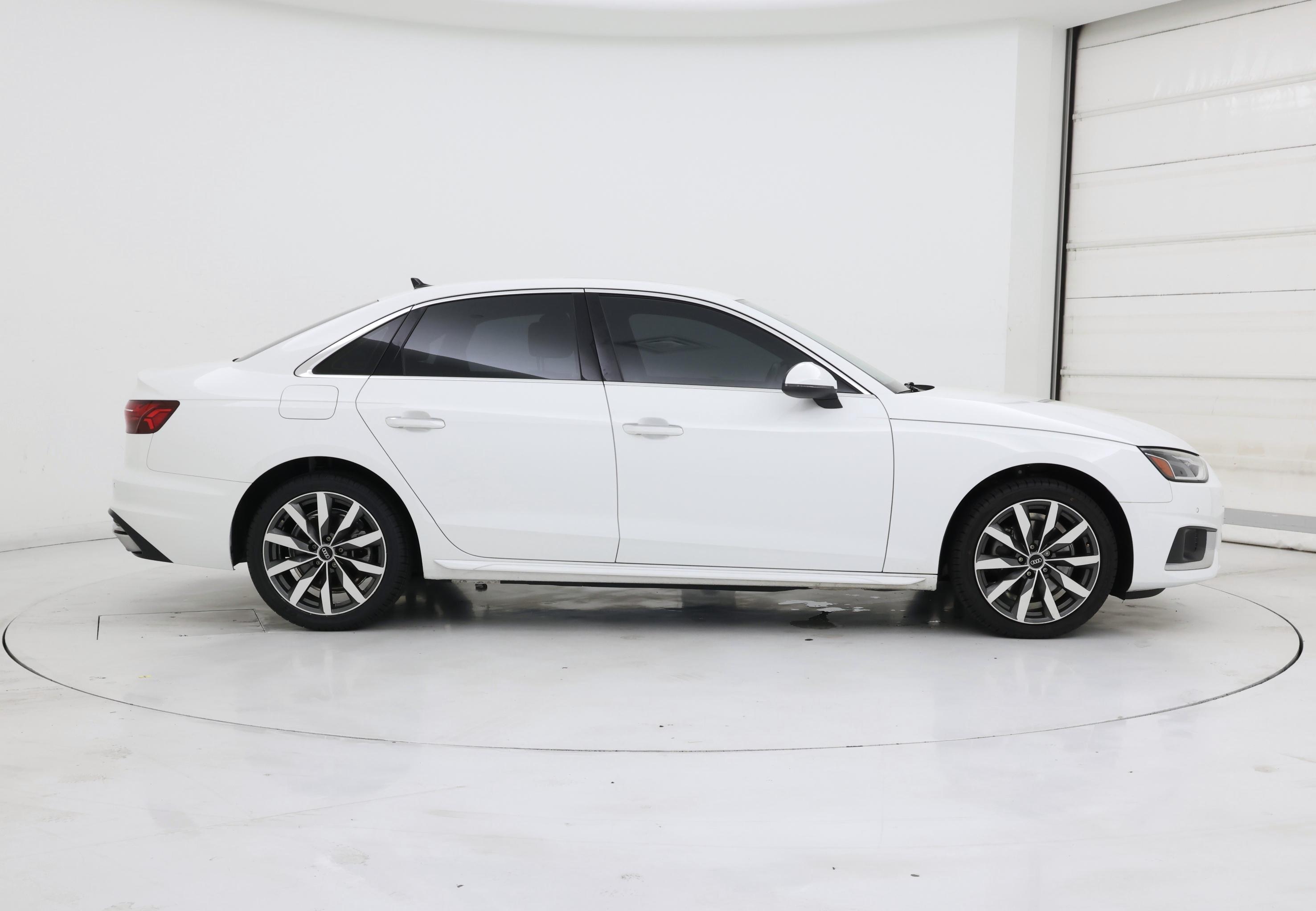 Thumbnail: 2022 Audi A4 - 7