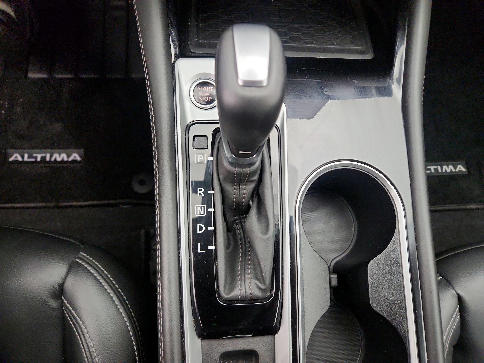 Thumbnail: 2023 Nissan Altima - 18