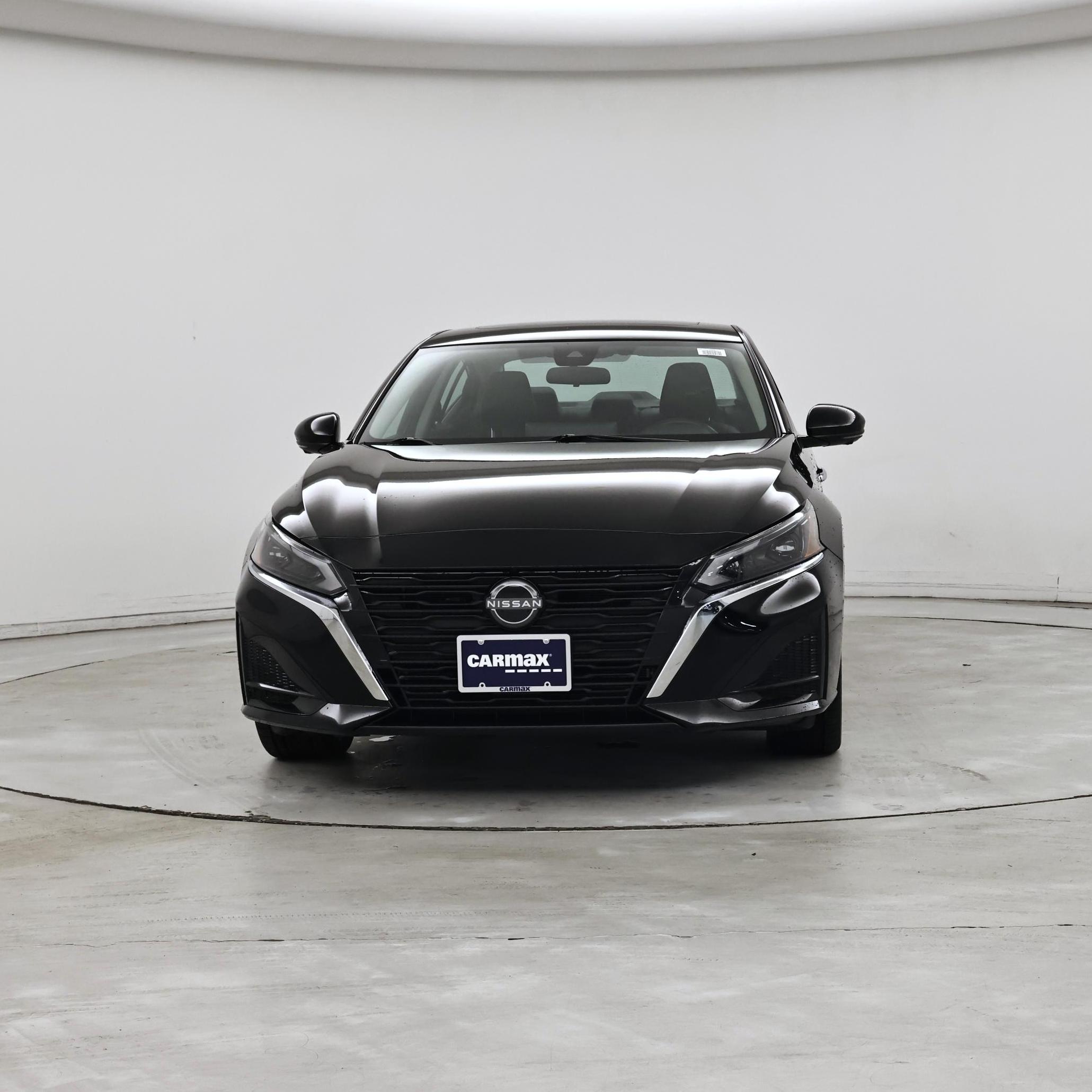 Thumbnail: 2023 Nissan Altima - 5