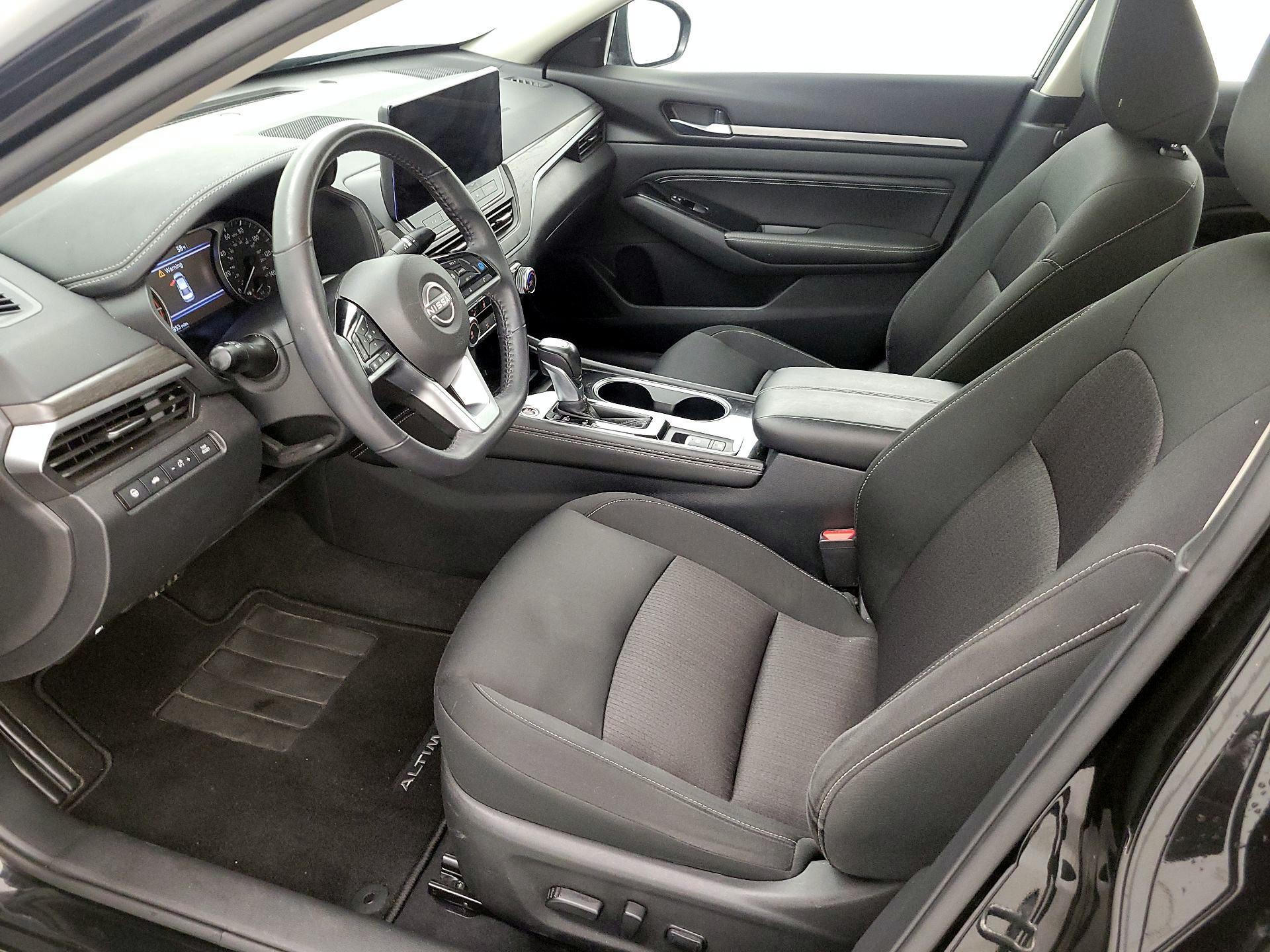 Thumbnail: 2023 Nissan Altima - 11