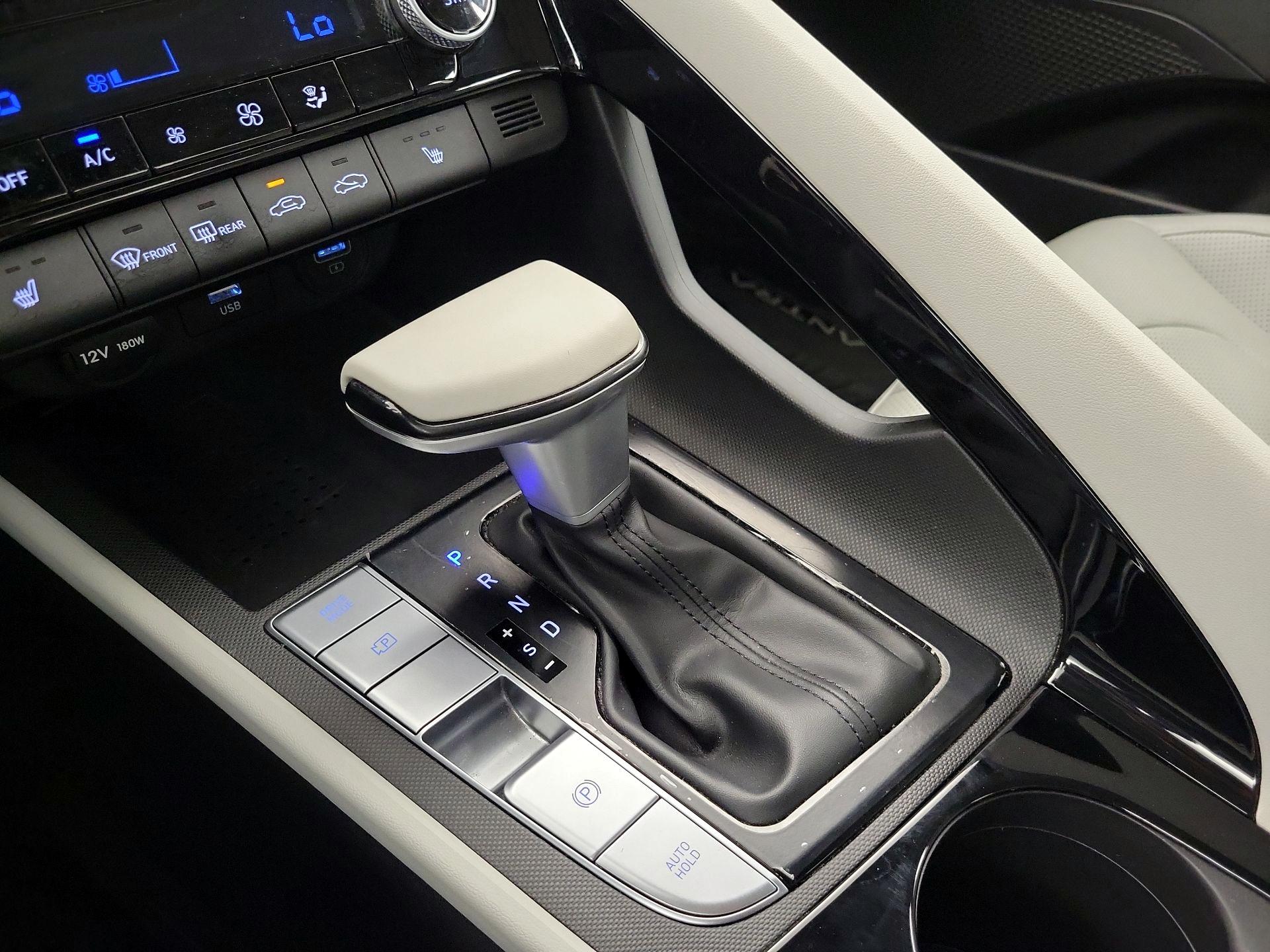 Thumbnail: 2023 Hyundai Elantra - 18