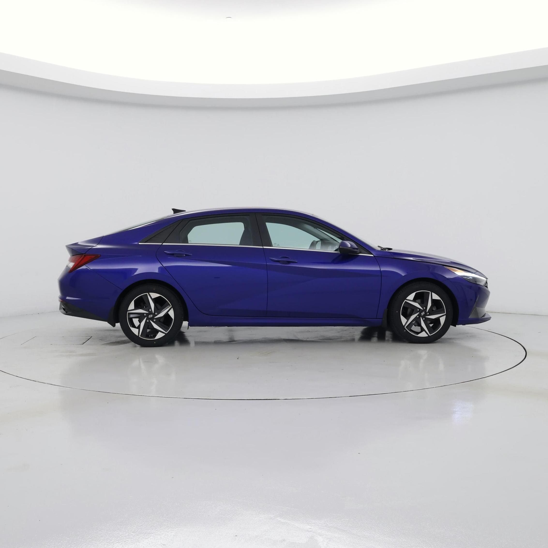 Thumbnail: 2023 Hyundai Elantra - 7