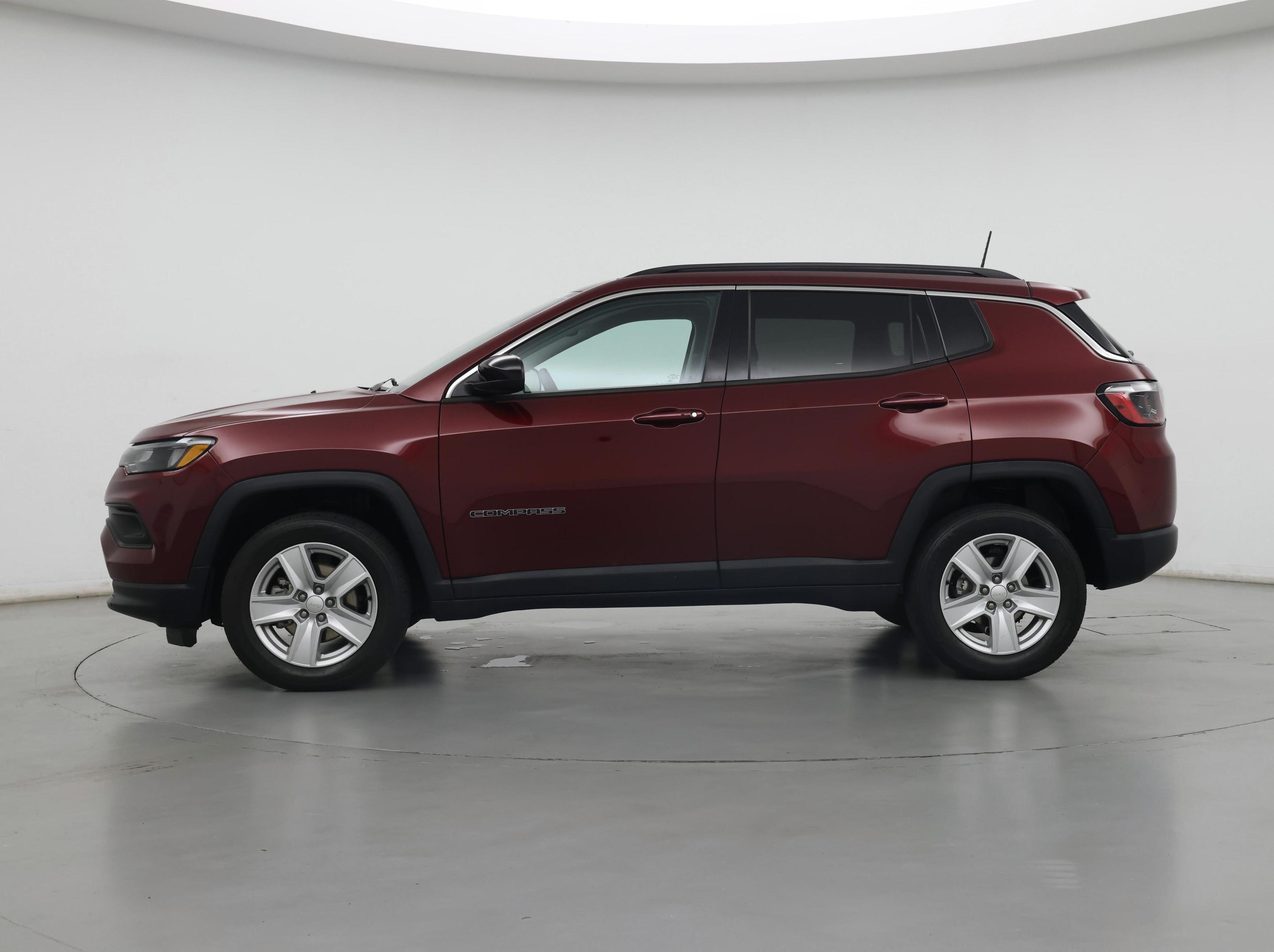 Thumbnail: 2022 Jeep Compass - 3