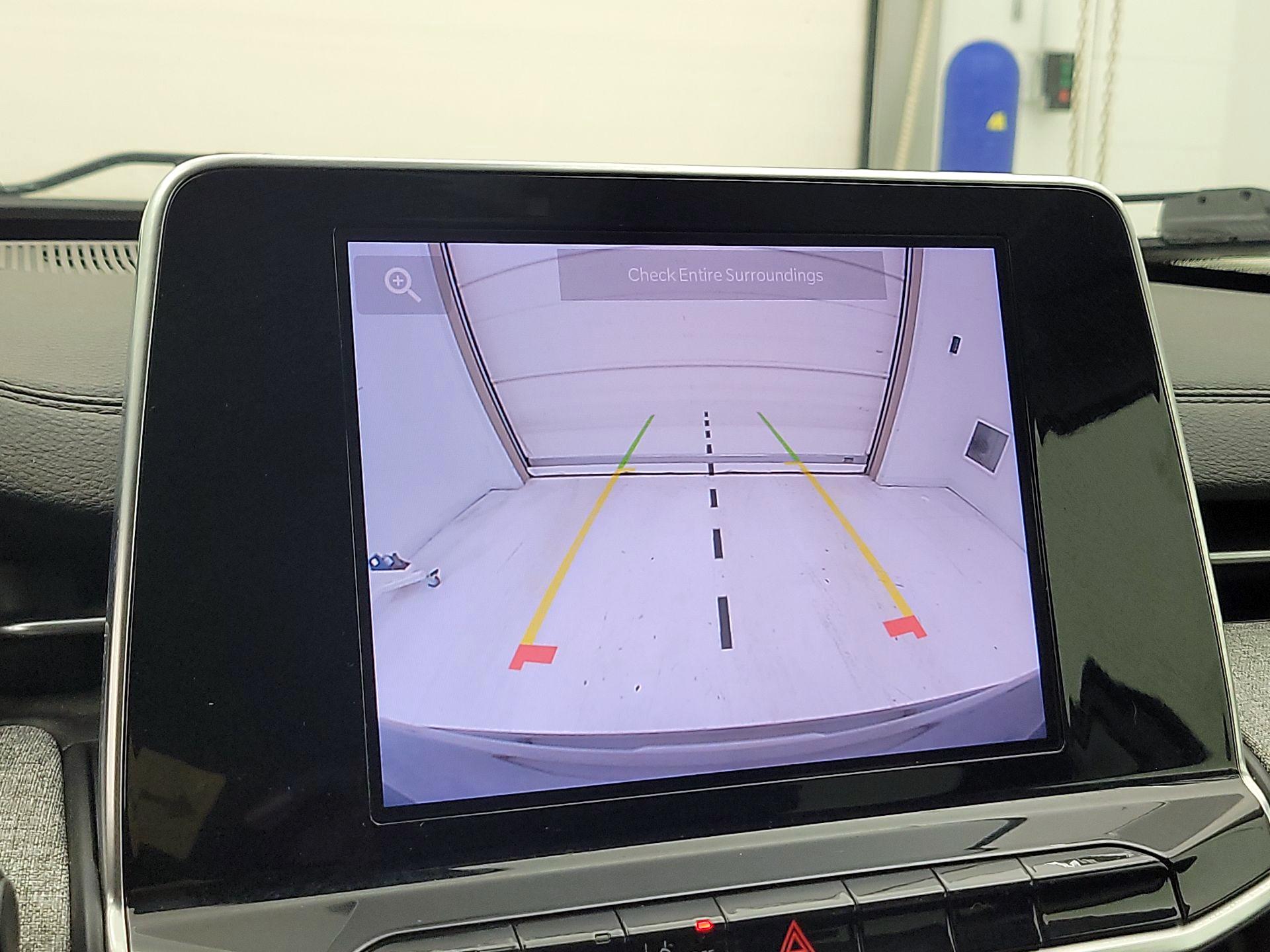 Thumbnail: 2022 Jeep Compass - 14