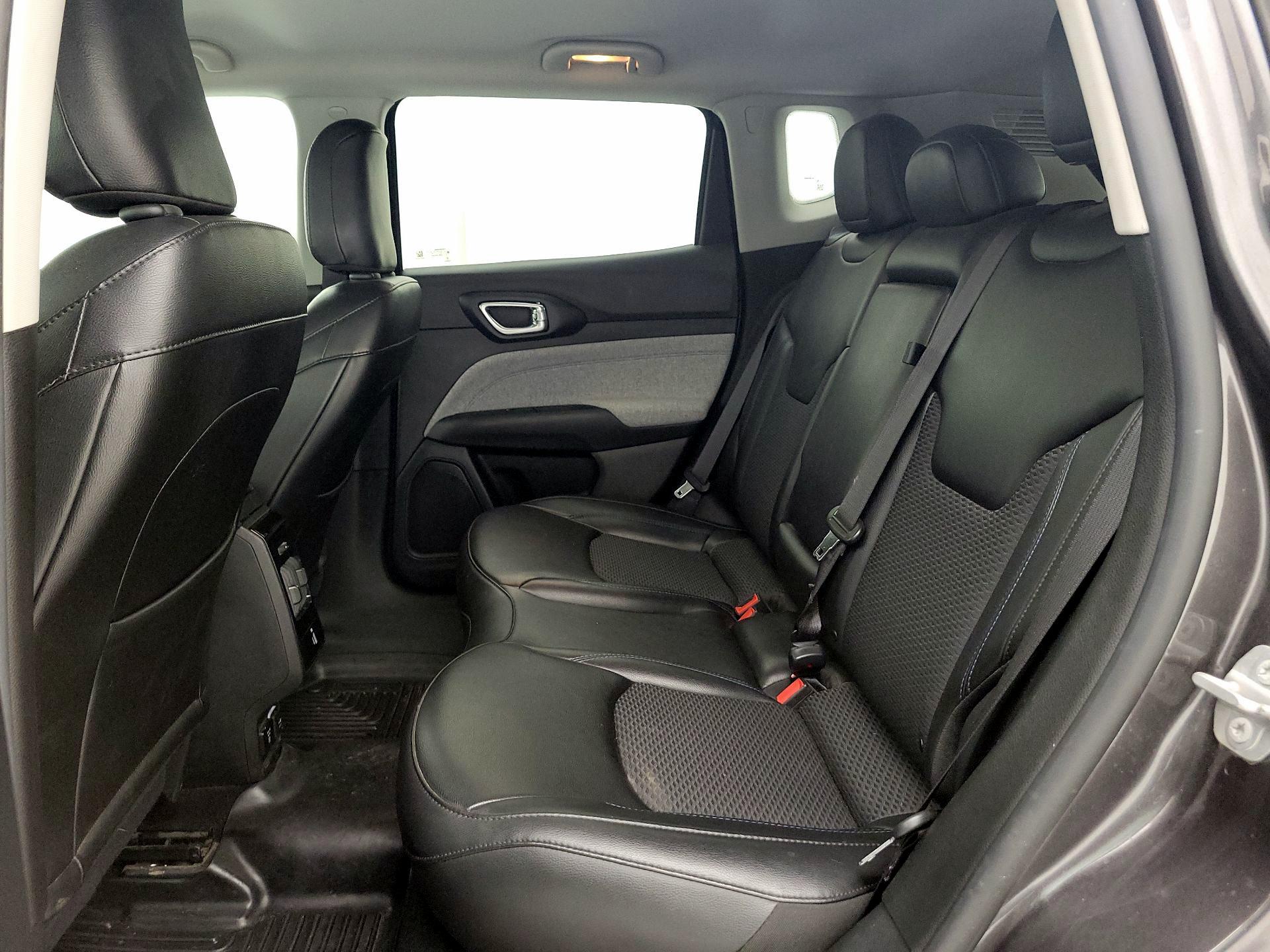 Thumbnail: 2022 Jeep Compass - 19