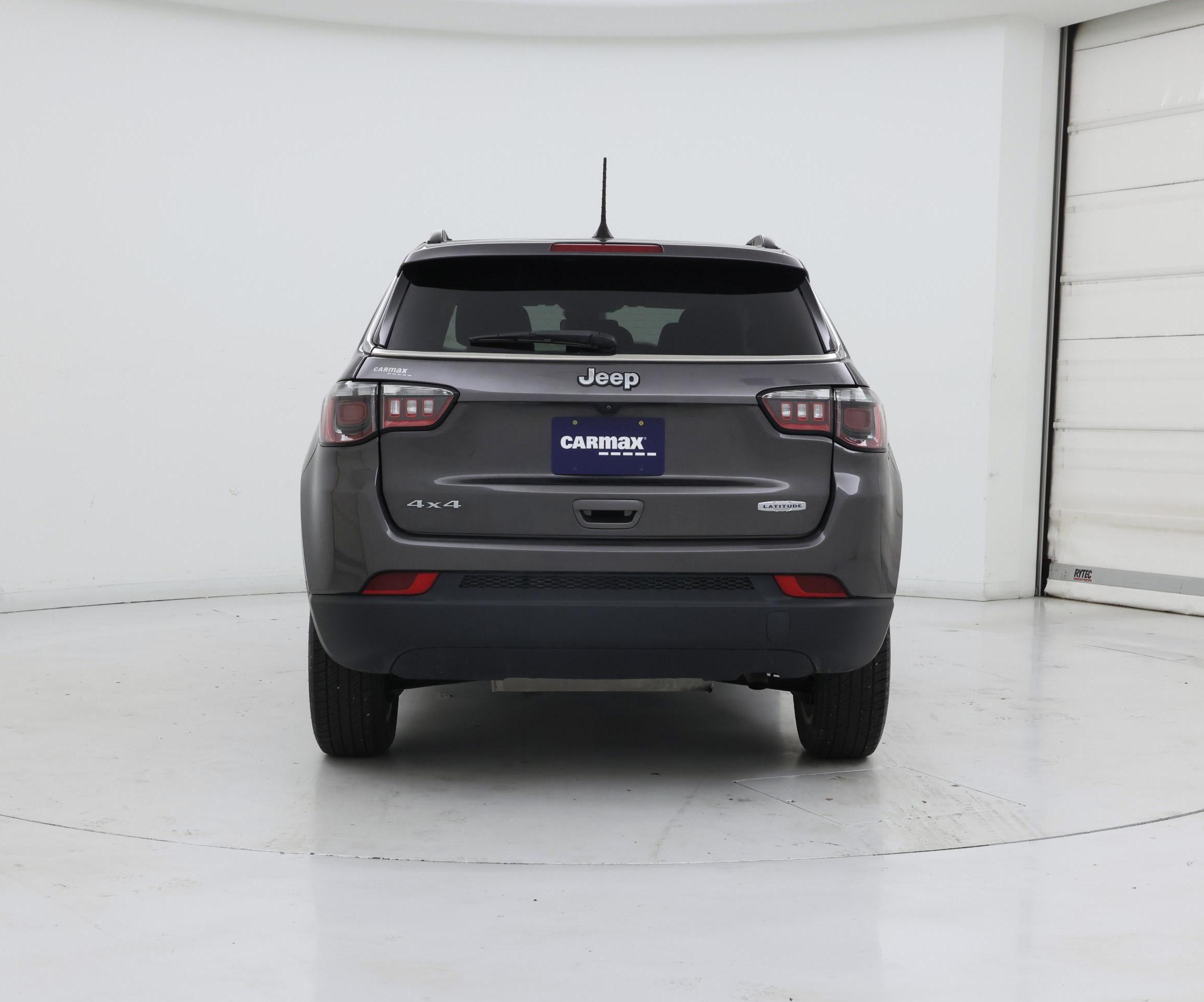 Thumbnail: 2022 Jeep Compass - 6