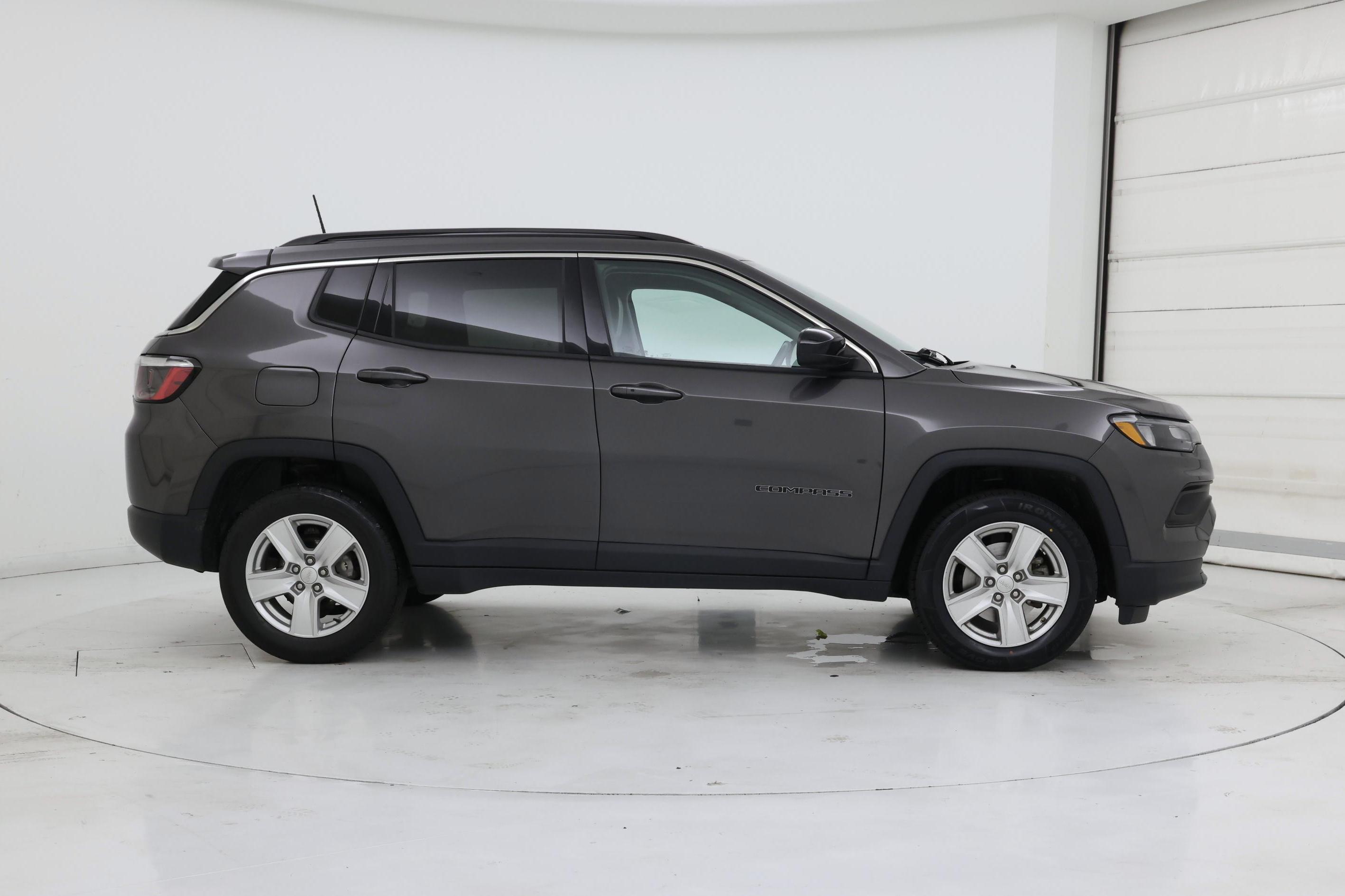 Thumbnail: 2022 Jeep Compass - 7
