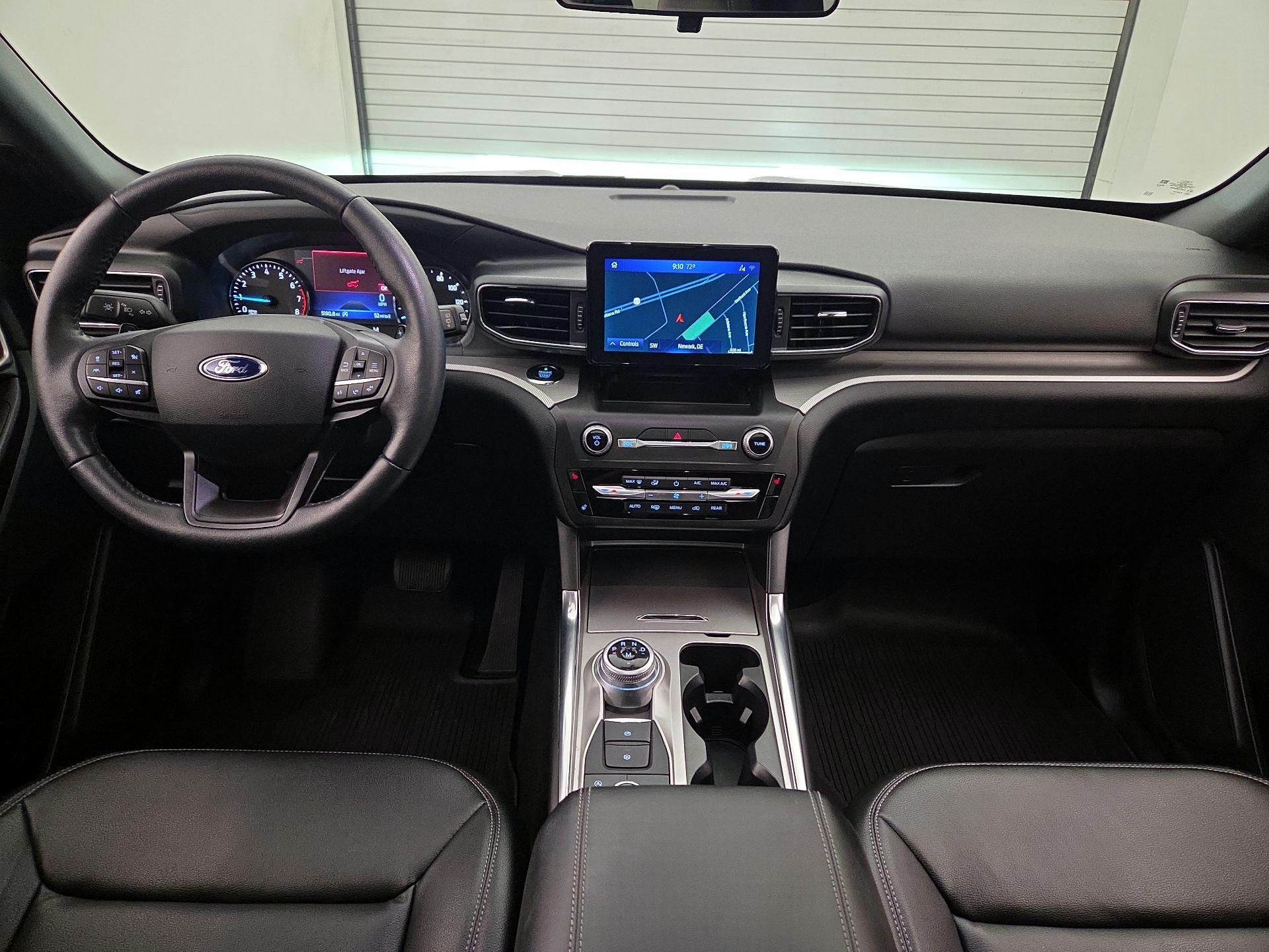 Thumbnail: 2020 Ford Explorer - 9