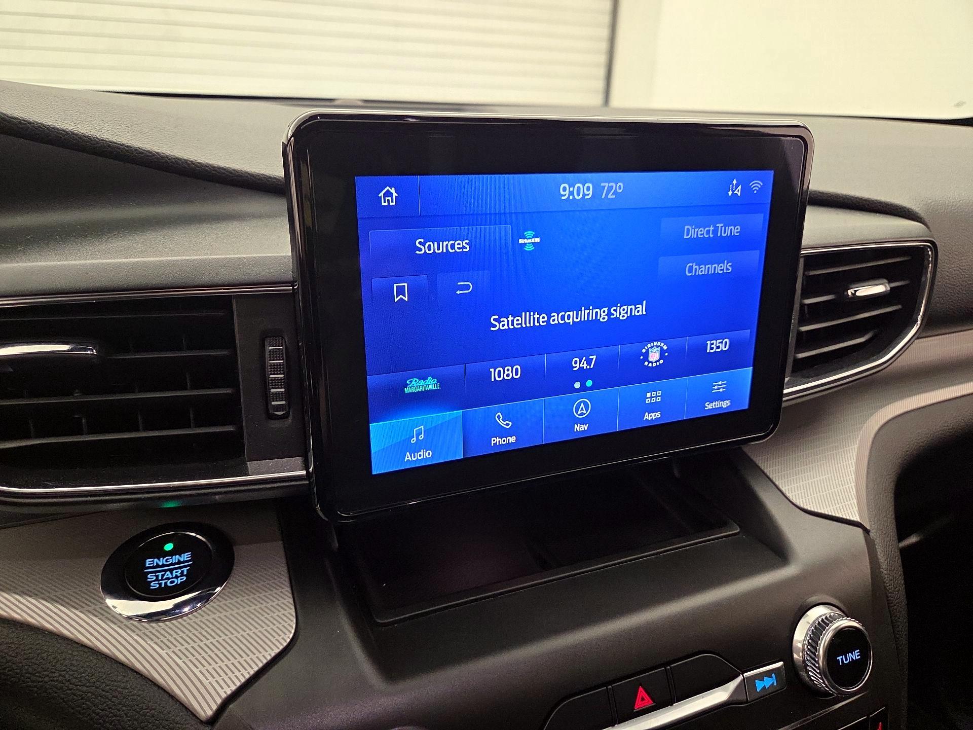 Thumbnail: 2020 Ford Explorer - 16