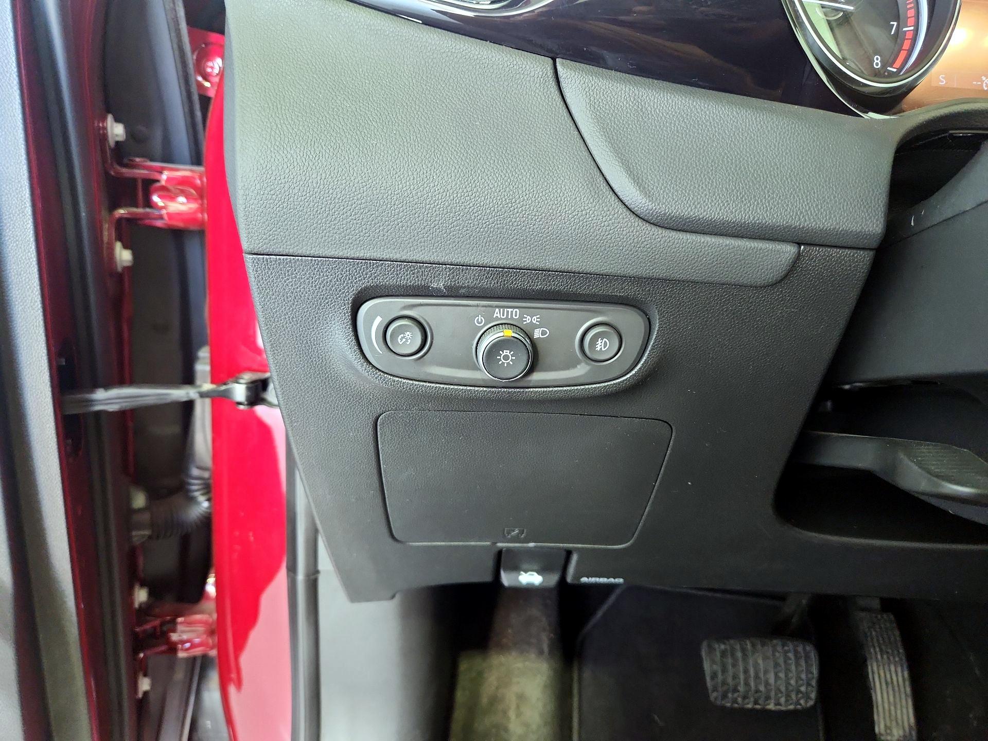 Thumbnail: 2023 Buick Encore GX - 13