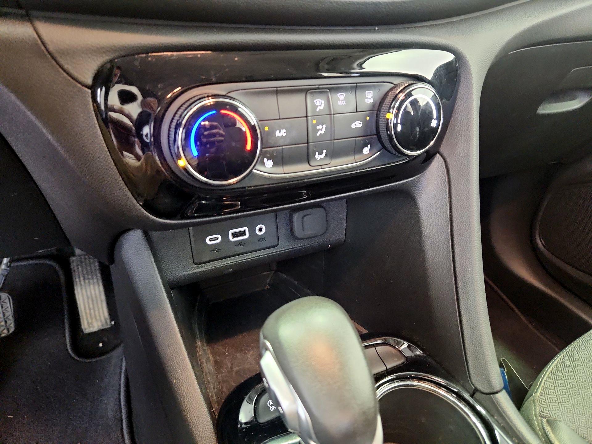 Thumbnail: 2023 Buick Encore GX - 16