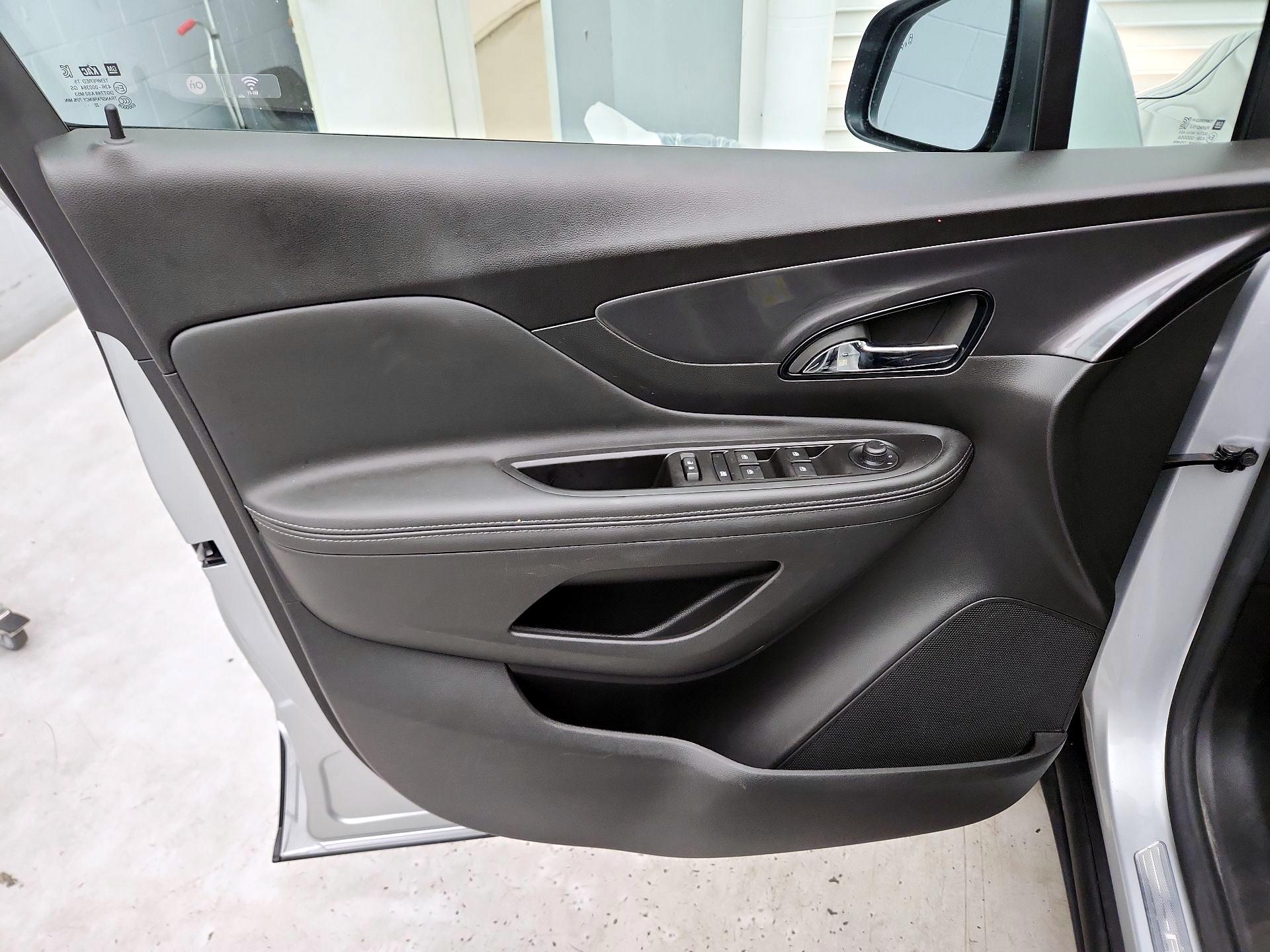 Thumbnail: 2022 Buick Encore - 12