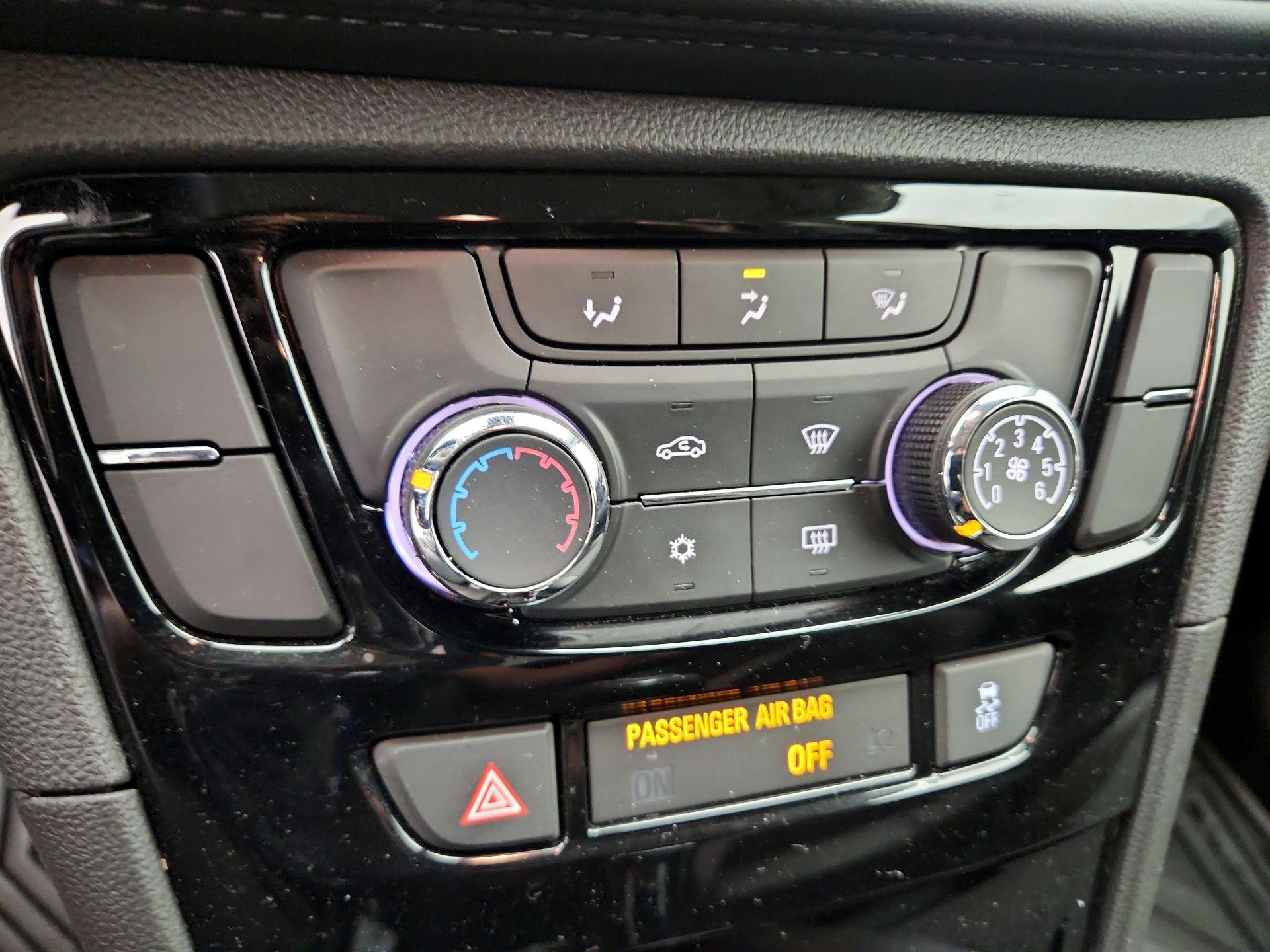 Thumbnail: 2022 Buick Encore - 16