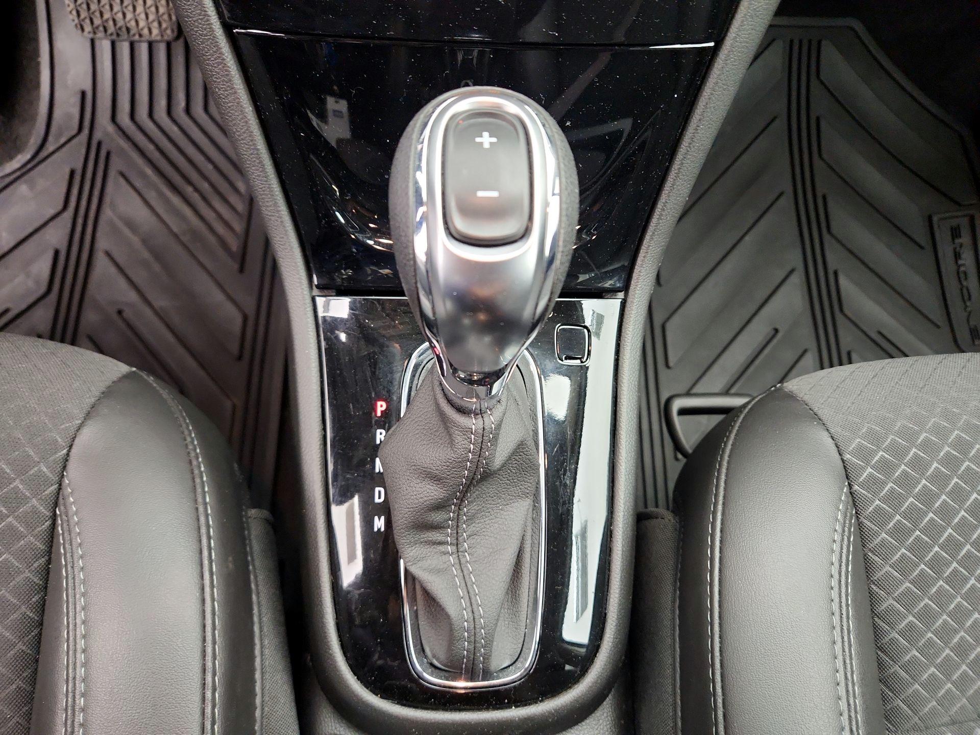 Thumbnail: 2022 Buick Encore - 17