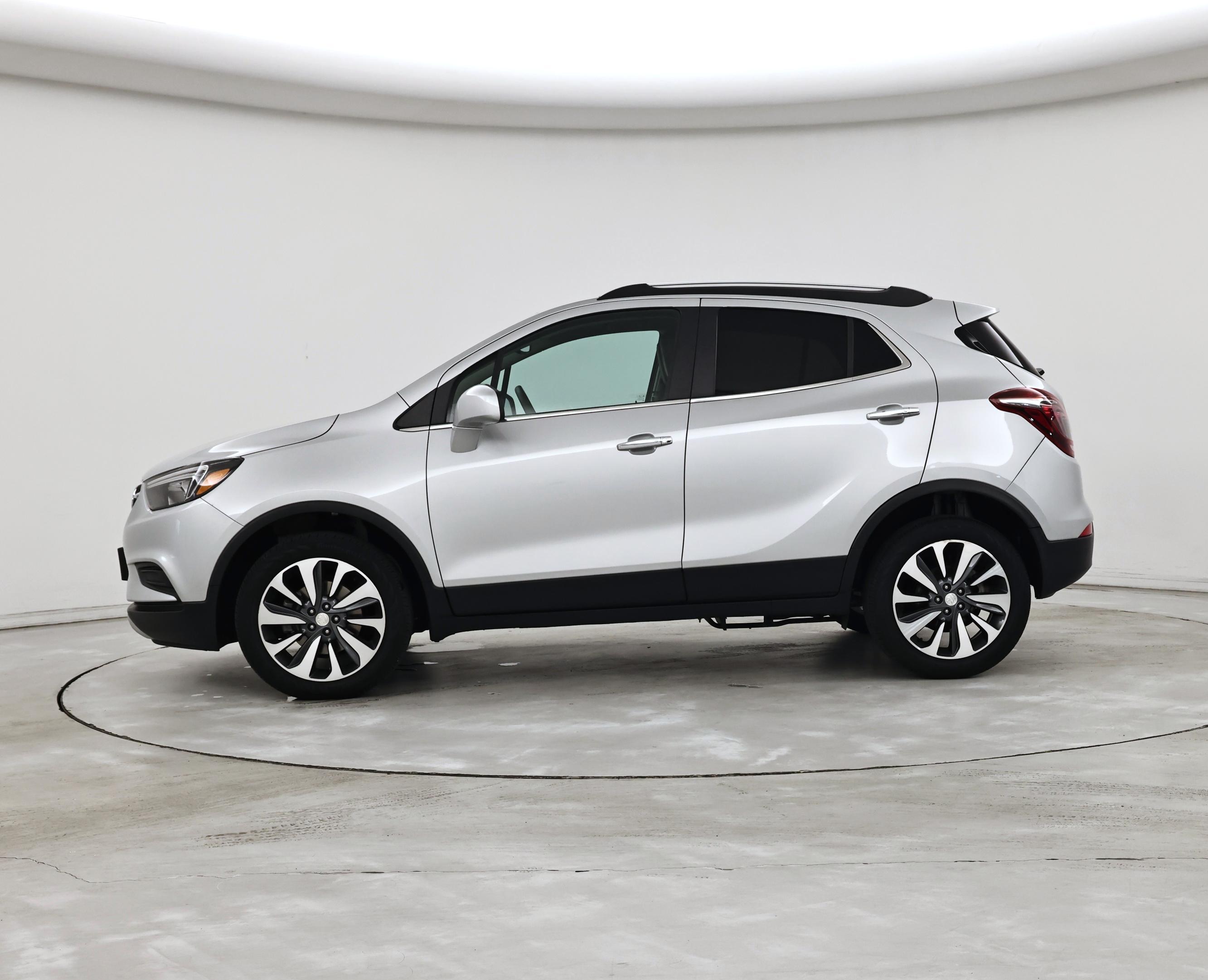 Thumbnail: 2022 Buick Encore - 3