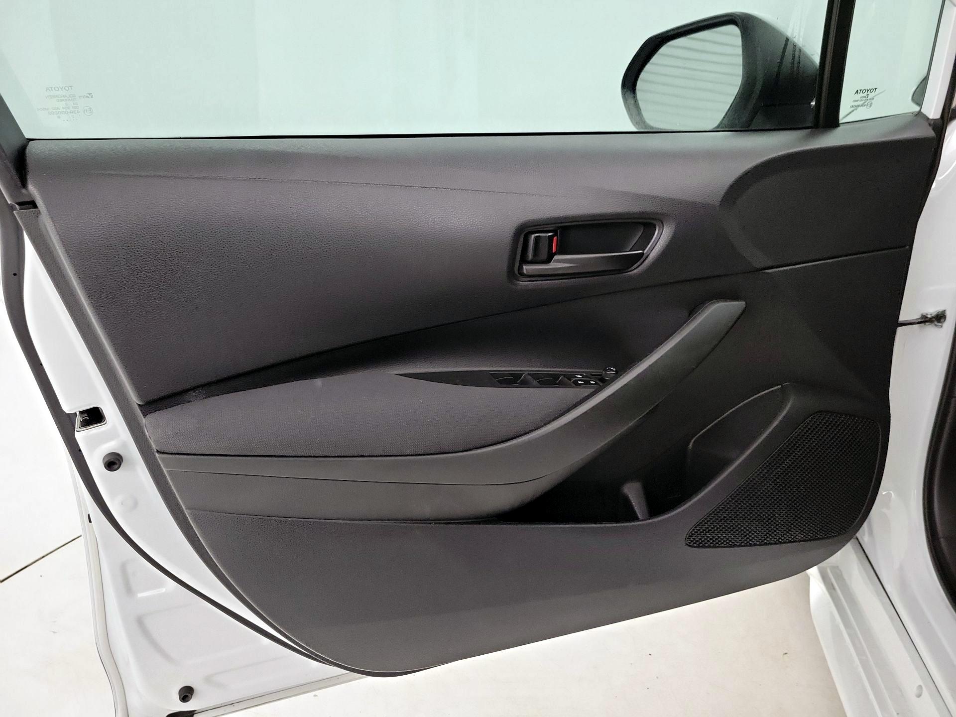 Thumbnail: 2023 Toyota Corolla - 12