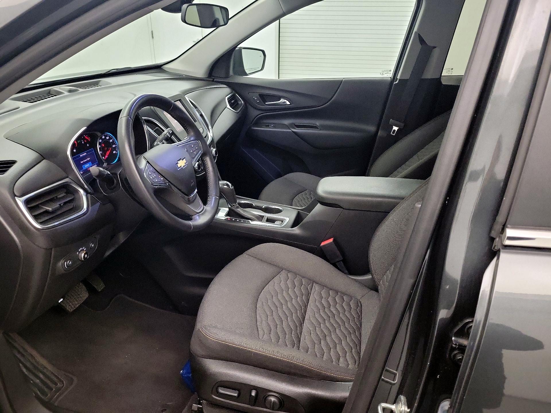 Thumbnail: 2021 Chevrolet Equinox - 11