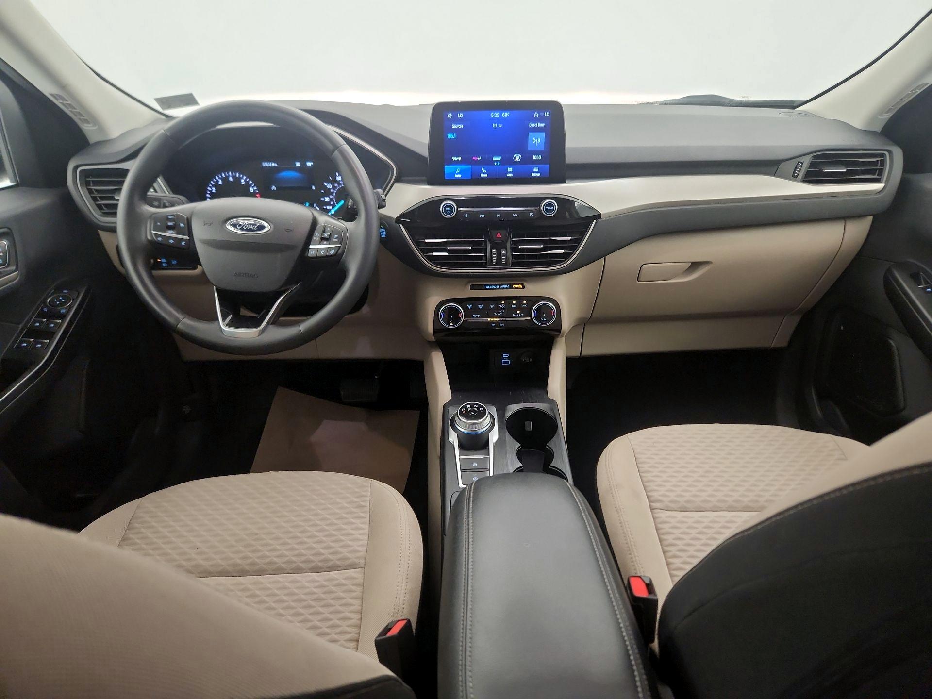 Thumbnail: 2022 Ford Escape - 9