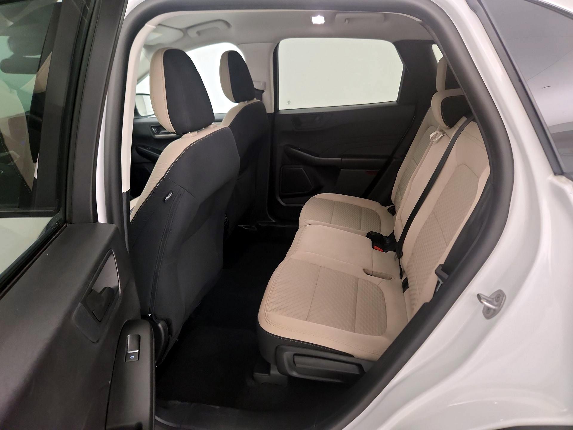 Thumbnail: 2022 Ford Escape - 19