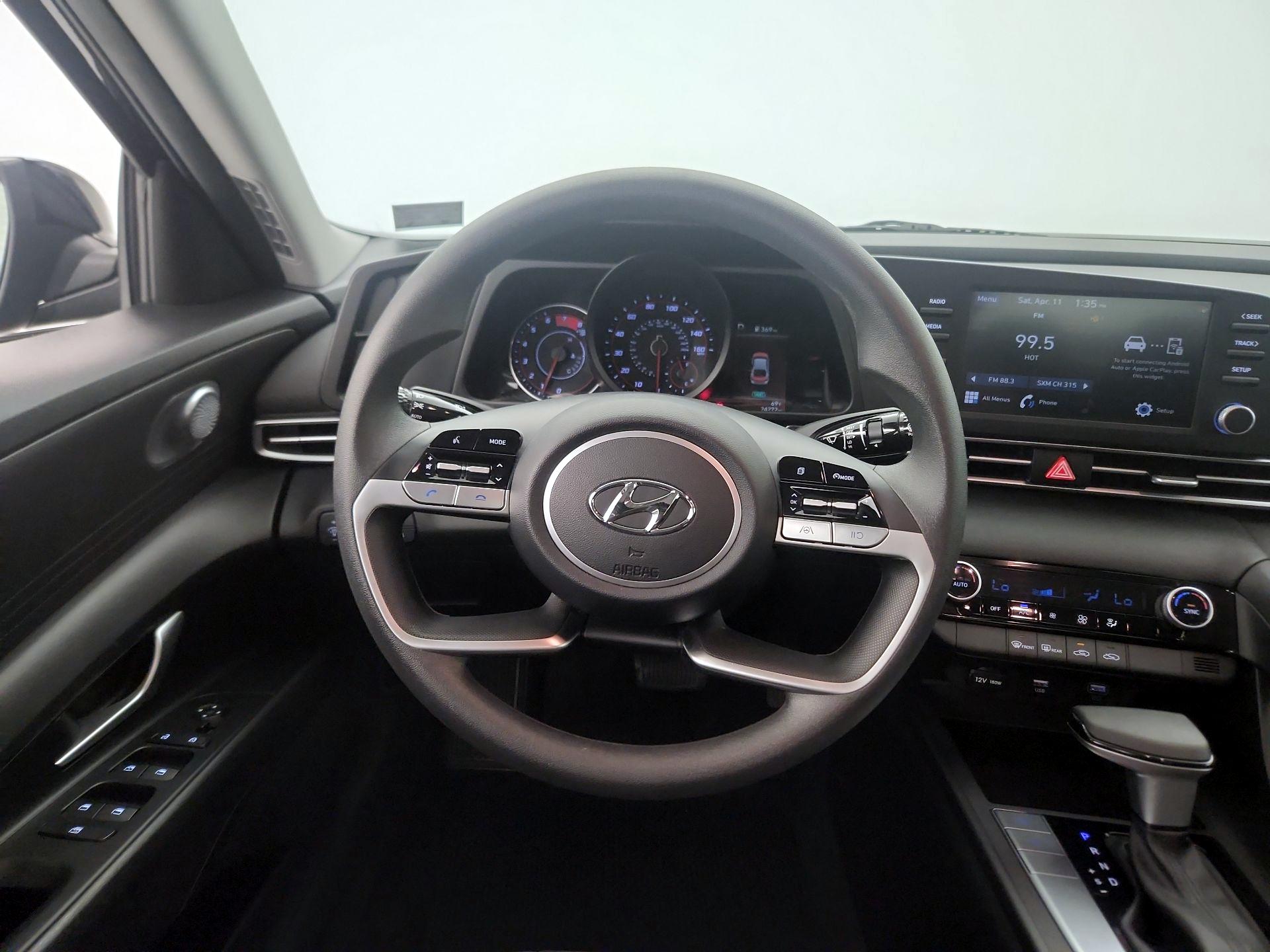 Thumbnail: 2023 Hyundai Elantra - 10