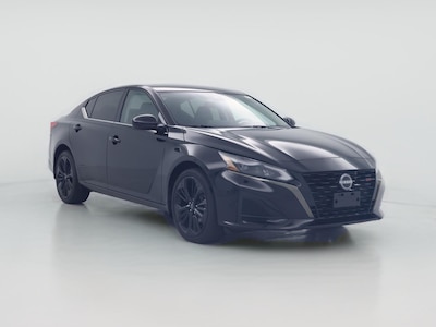 2023 Nissan Altima SR