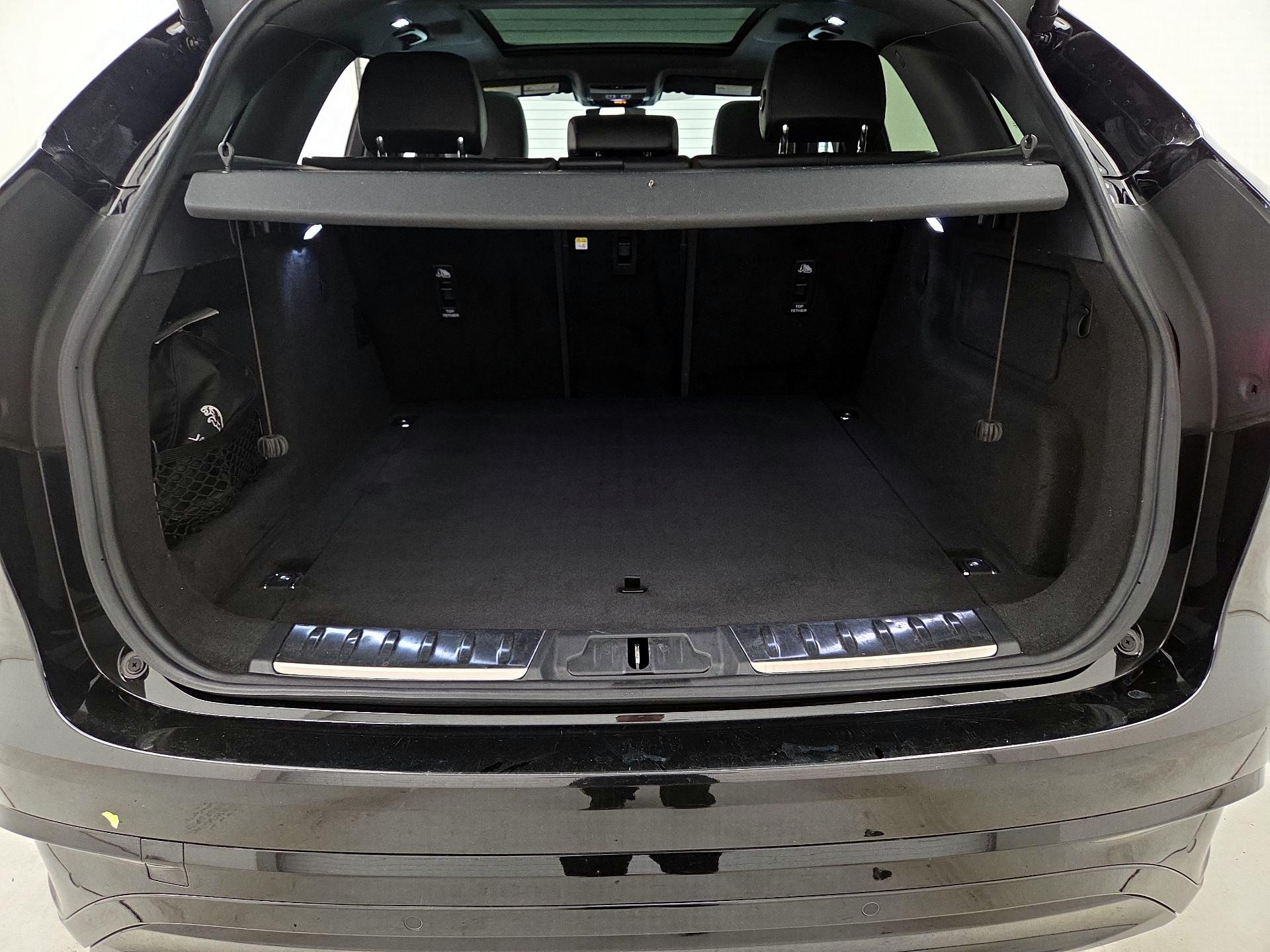 Thumbnail: 2022 Jaguar F-Pace - 20